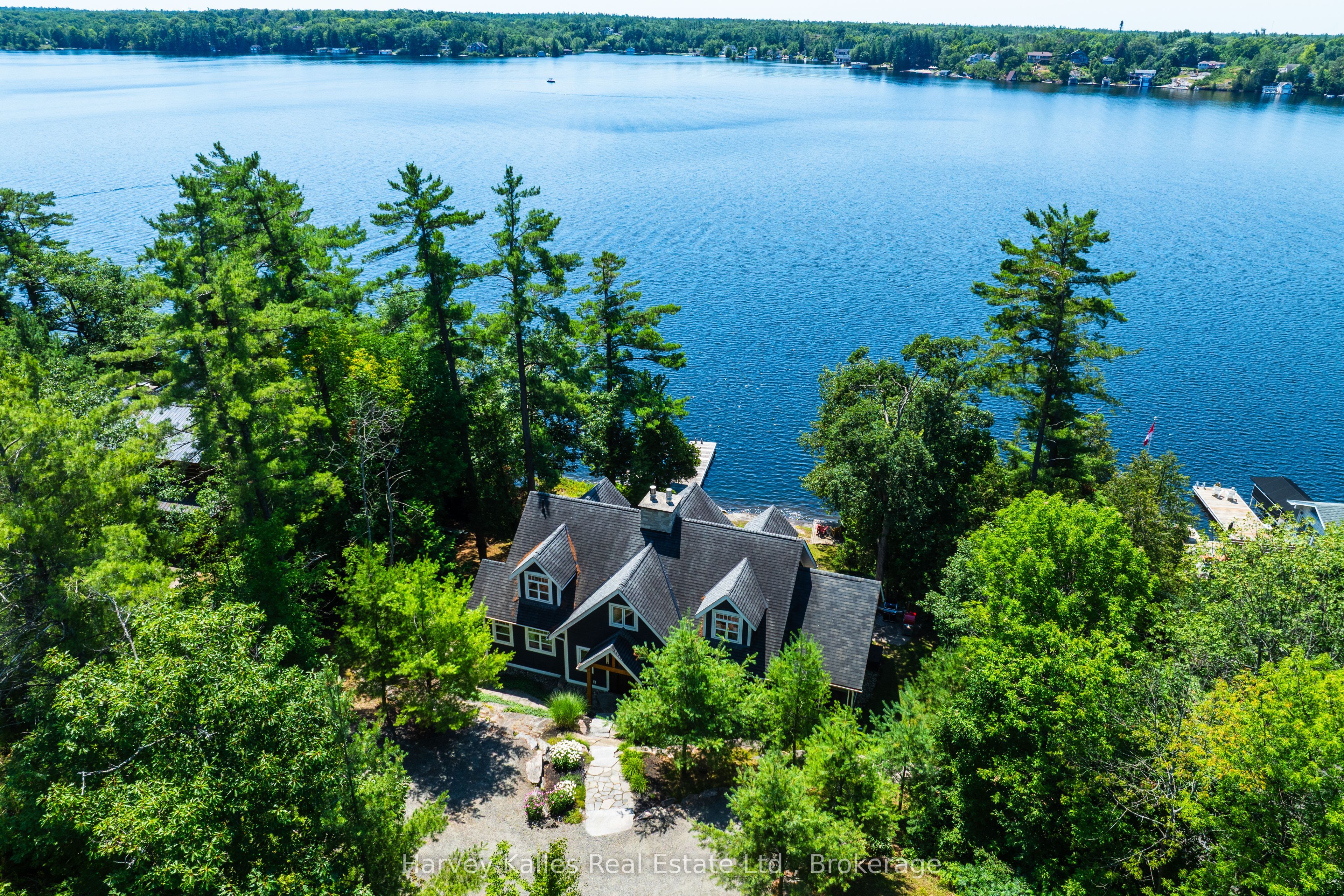 1190 Parkers Point Road, Gravenhurst, ON P1P 1R2