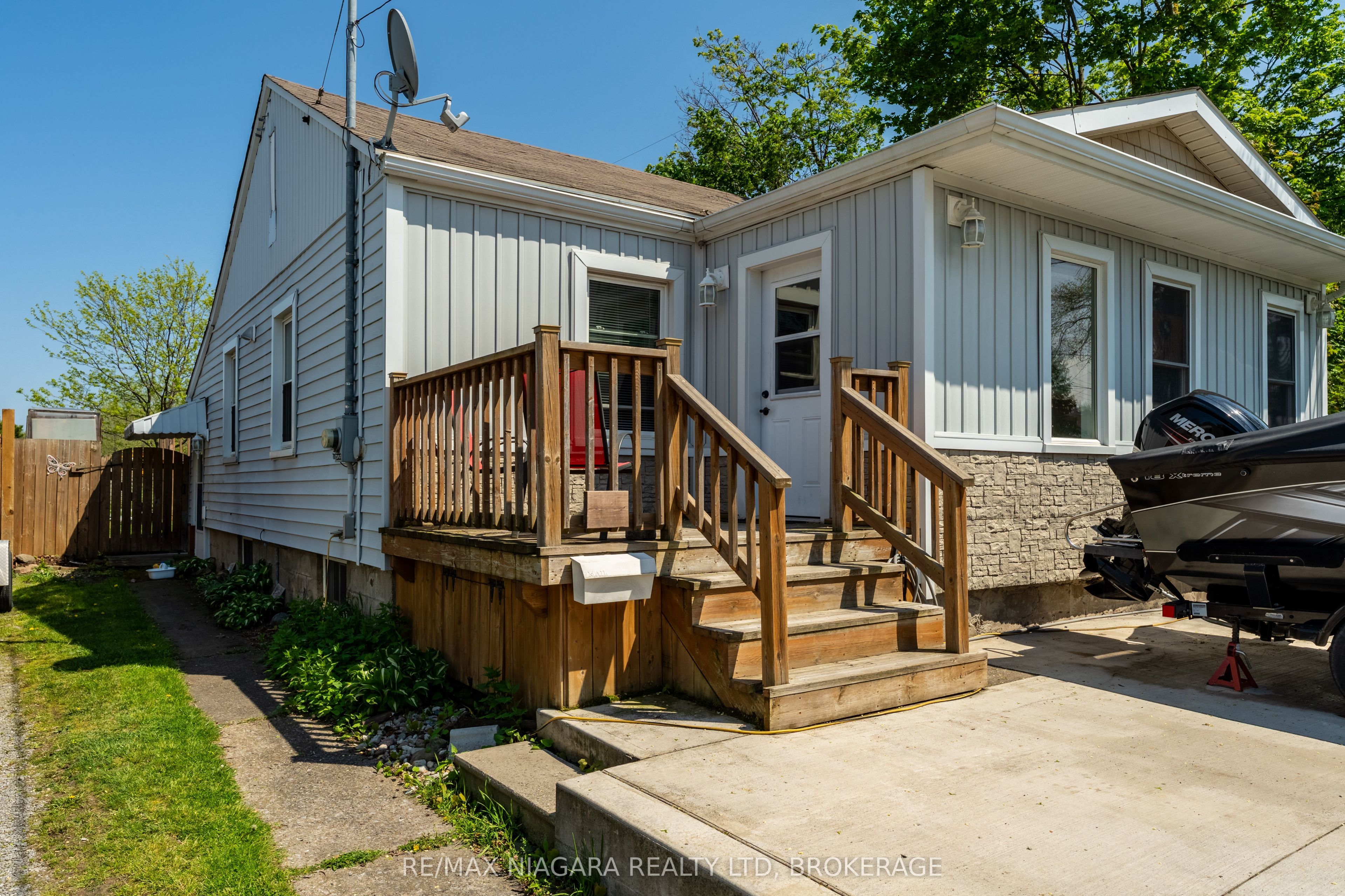 18 1/2 Willow Street, St. Catharines, ON L2T 1N4 photo 4