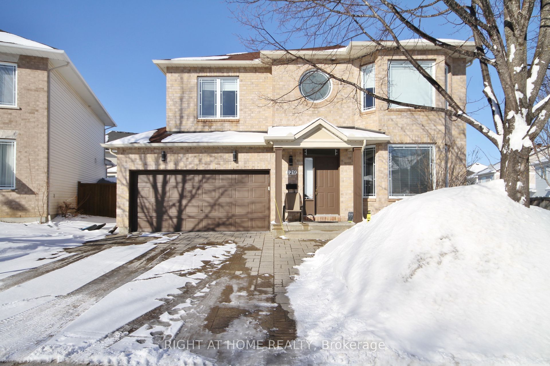 129 Rocky Hill Drive, Barrhaven, ON K2G 7B2 photo 4