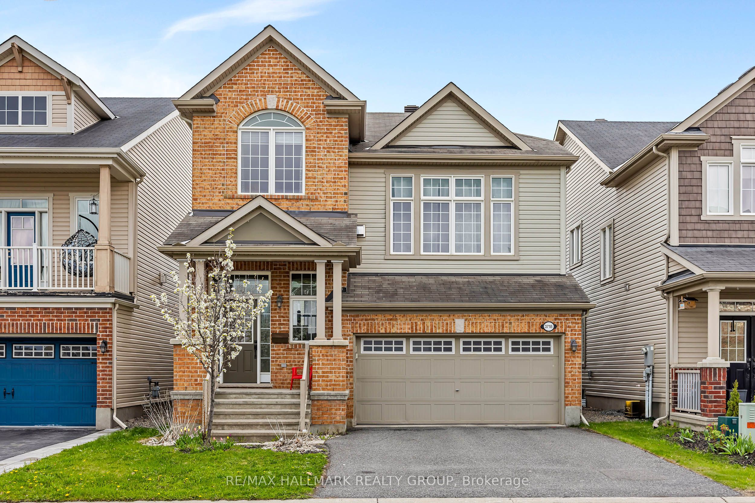 3718 Riverbreeze Street, Barrhaven, ON K2J 0S1 photo 3
