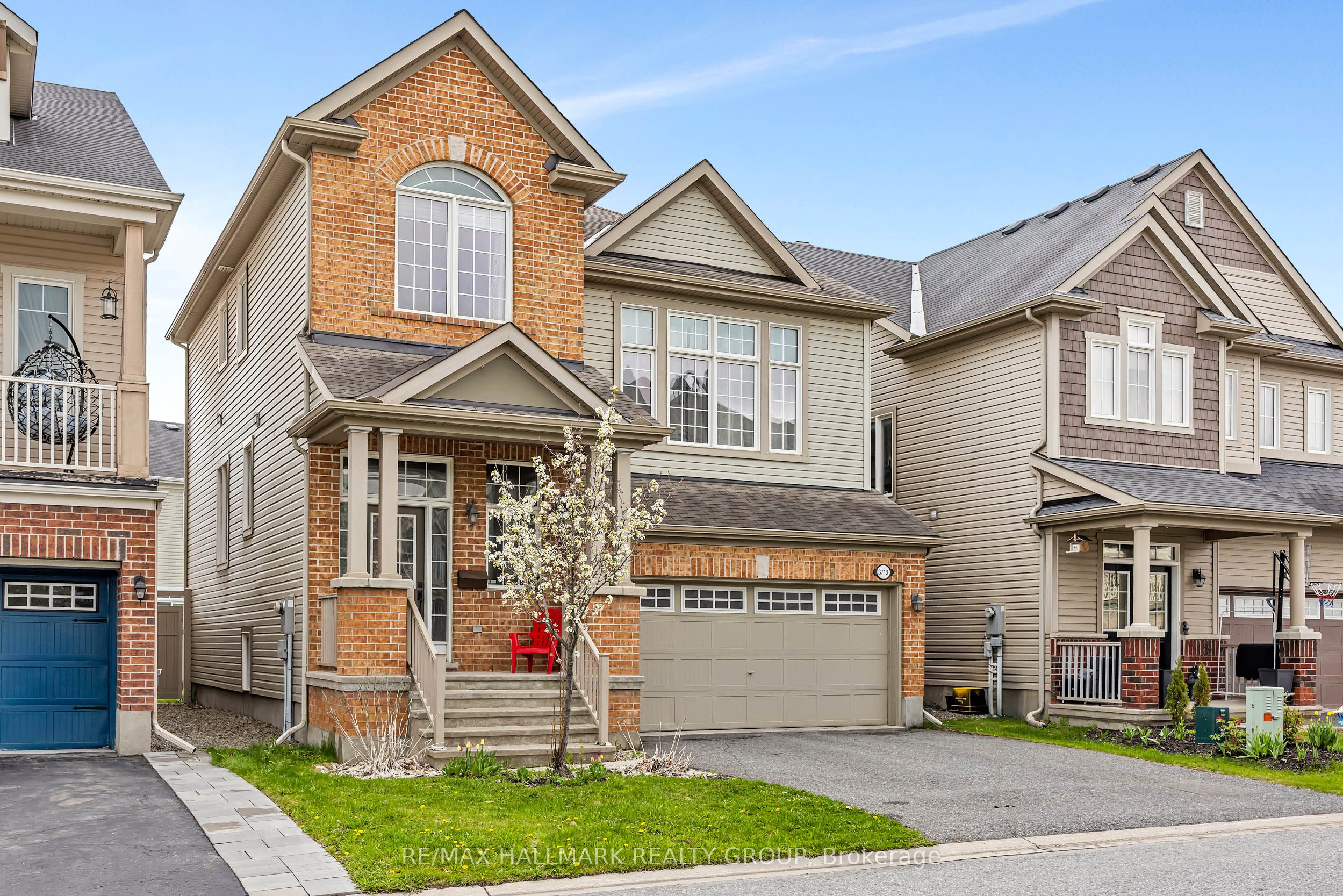 3718 Riverbreeze Street, Barrhaven, ON K2J 0S1 photo 4