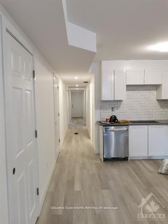360 Bronson Avenue 1, West Centre Town, ON K1R 6J3 photo 3