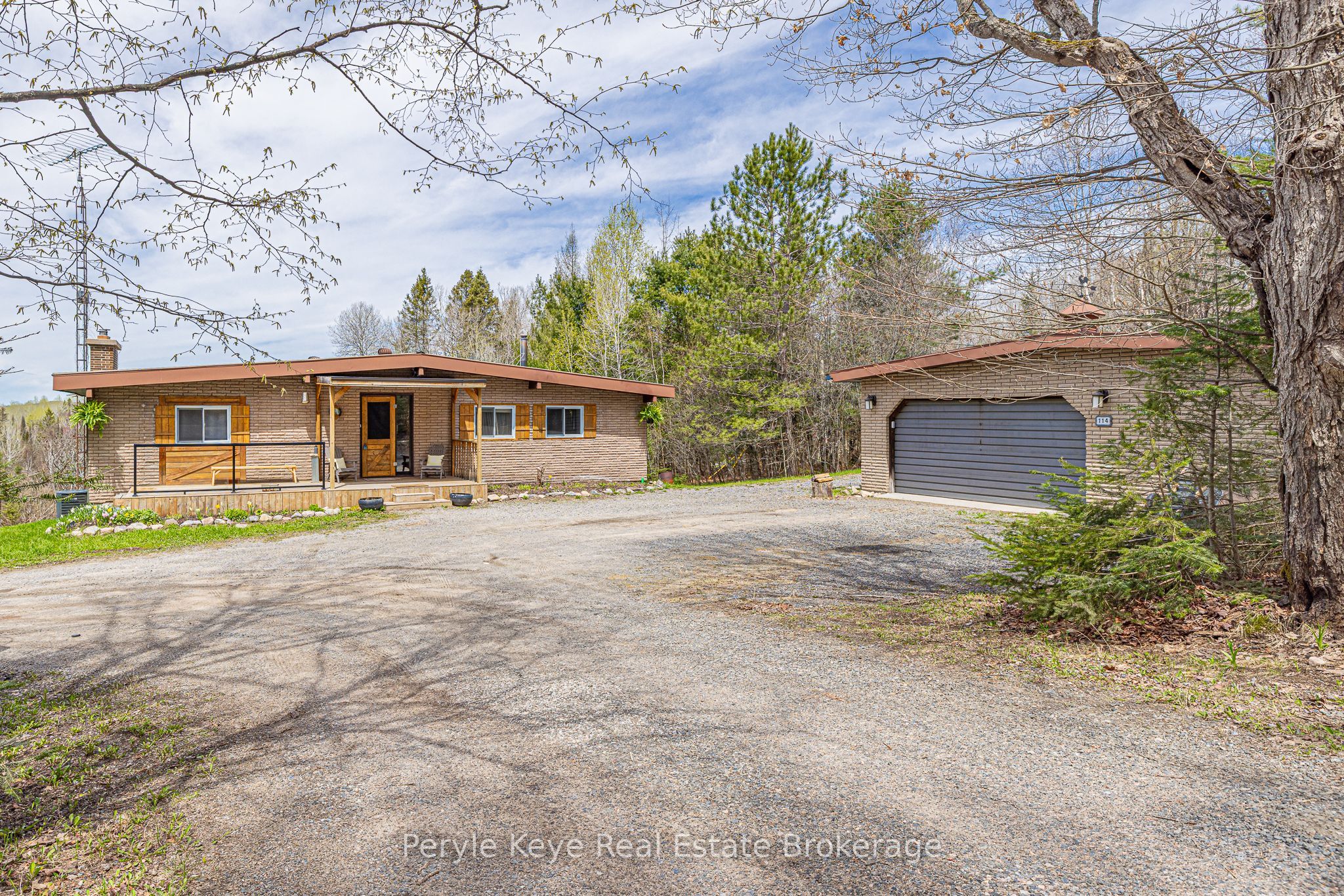 114 Robbs Rock Road, Burk's Falls, ON P0A 1C0 photo 5