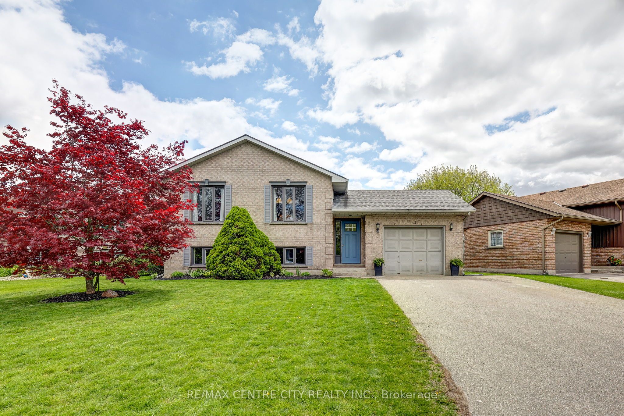 43 Sinclair Crescent, Aylmer, ON N5H 3B9