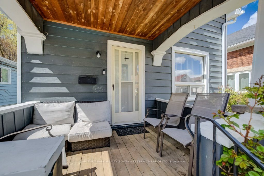 10 Marshall Street, Waterloo, ON N2J 2T2 photo 5
