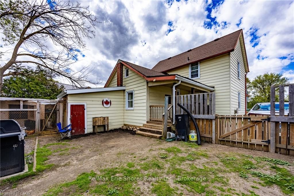359 Main Street, Norfolk, ON N4B 2M9 photo 3