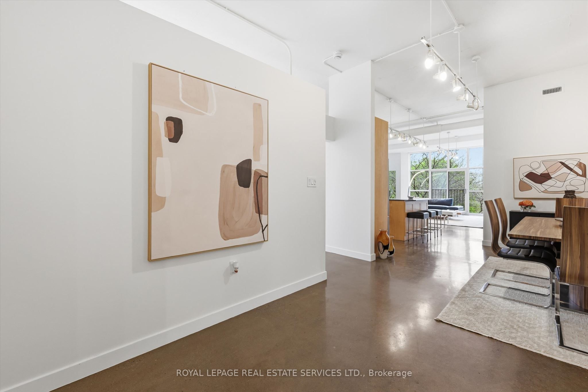 66 Bay Street S 401, Hamilton, ON L8P 4Z6 photo 4