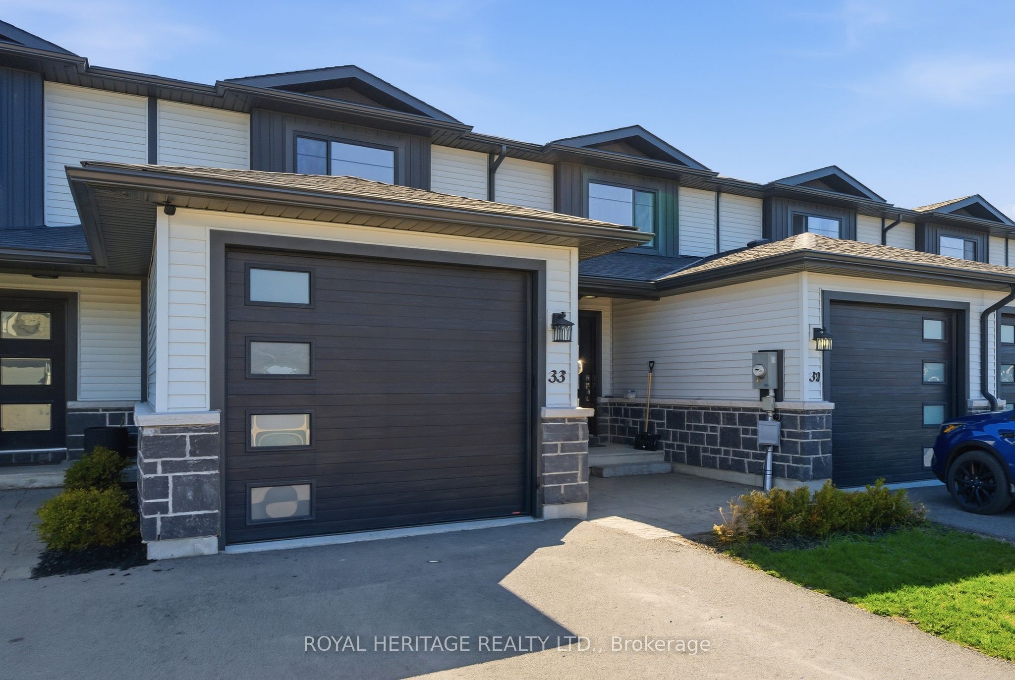 33 Dewal Place, Belleville, ON K8P 0H3 photo 2