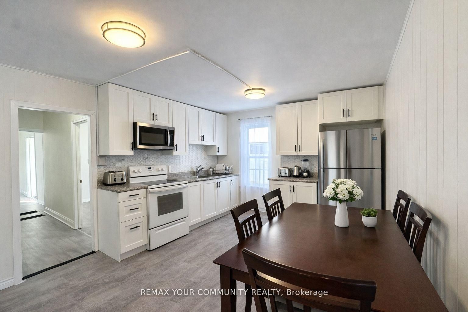 74 Adelaide Street S, Kawartha Lakes, ON K9V 3K1 photo 3