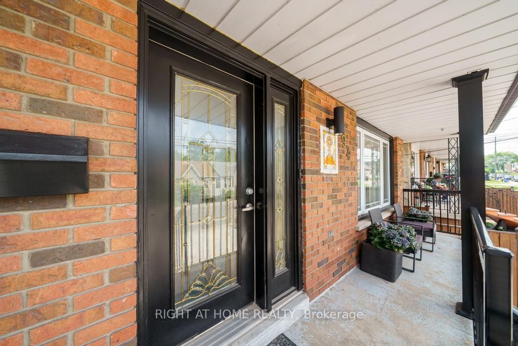 494 Ferguson Avenue N, Hamilton, ON L8L 4Z5 photo 4