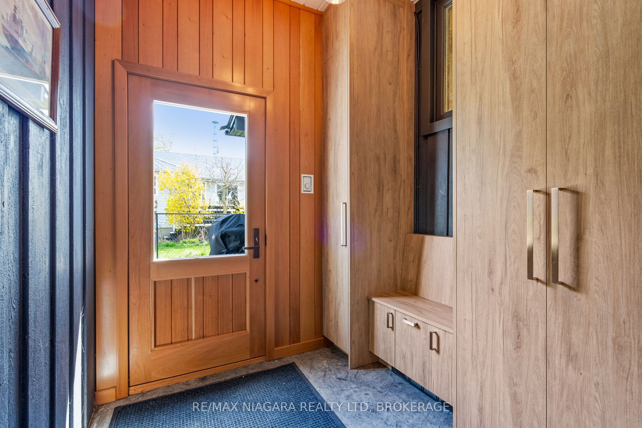 10825 Lakeshore Road W, Wainfleet, ON L3K 5V4 photo 5