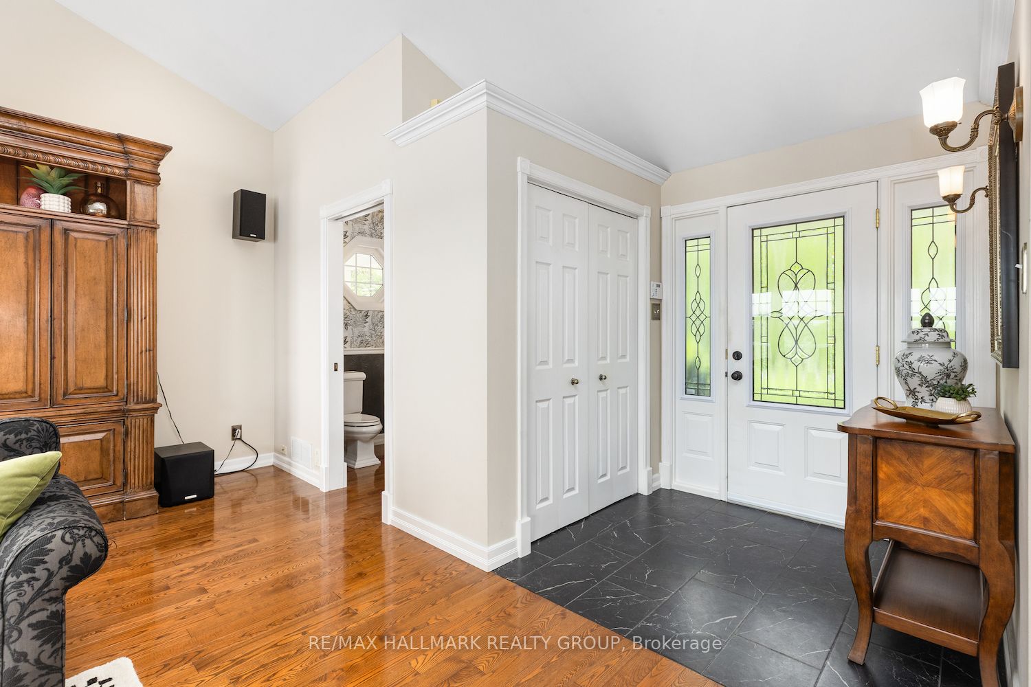 1 Rideau Glen Drive, Country Place - Pineglen - Crestview and Area, ON K2C 3H1 photo 5