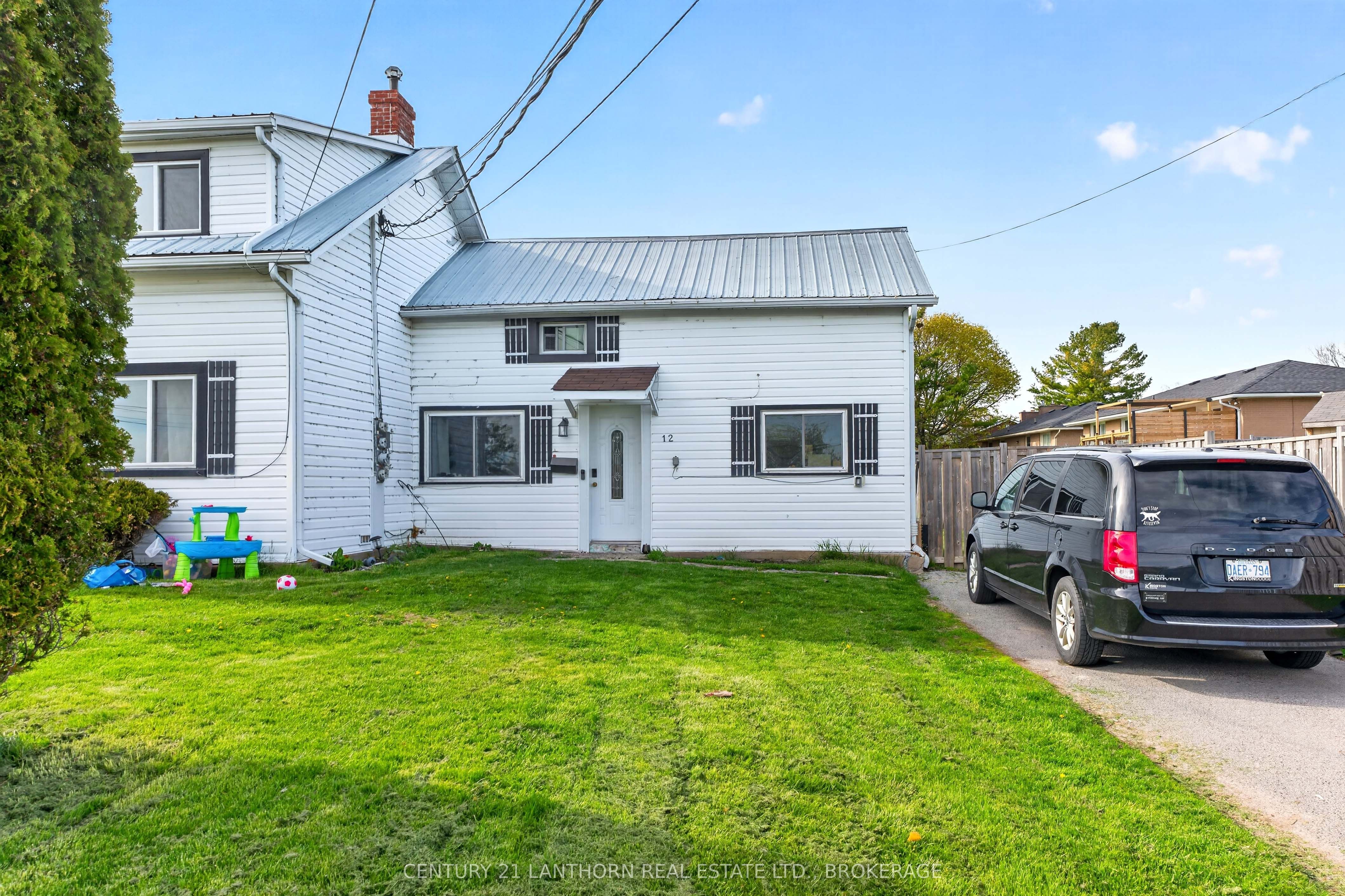 10/12 Manitou Crescent E, Loyalist, ON K7N 1B6 photo 3