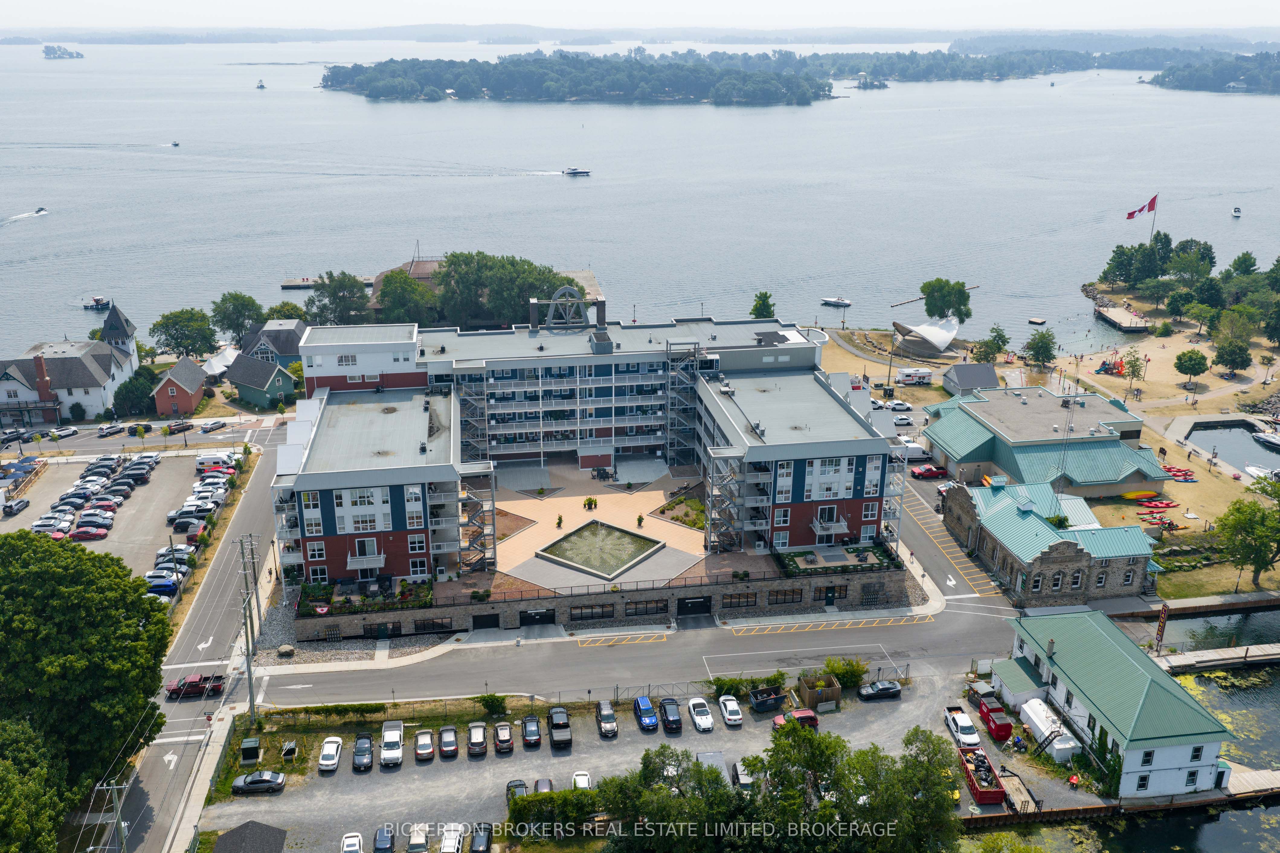 130 Water Street 406, Gananoque, ON K7G 0A8 photo 2