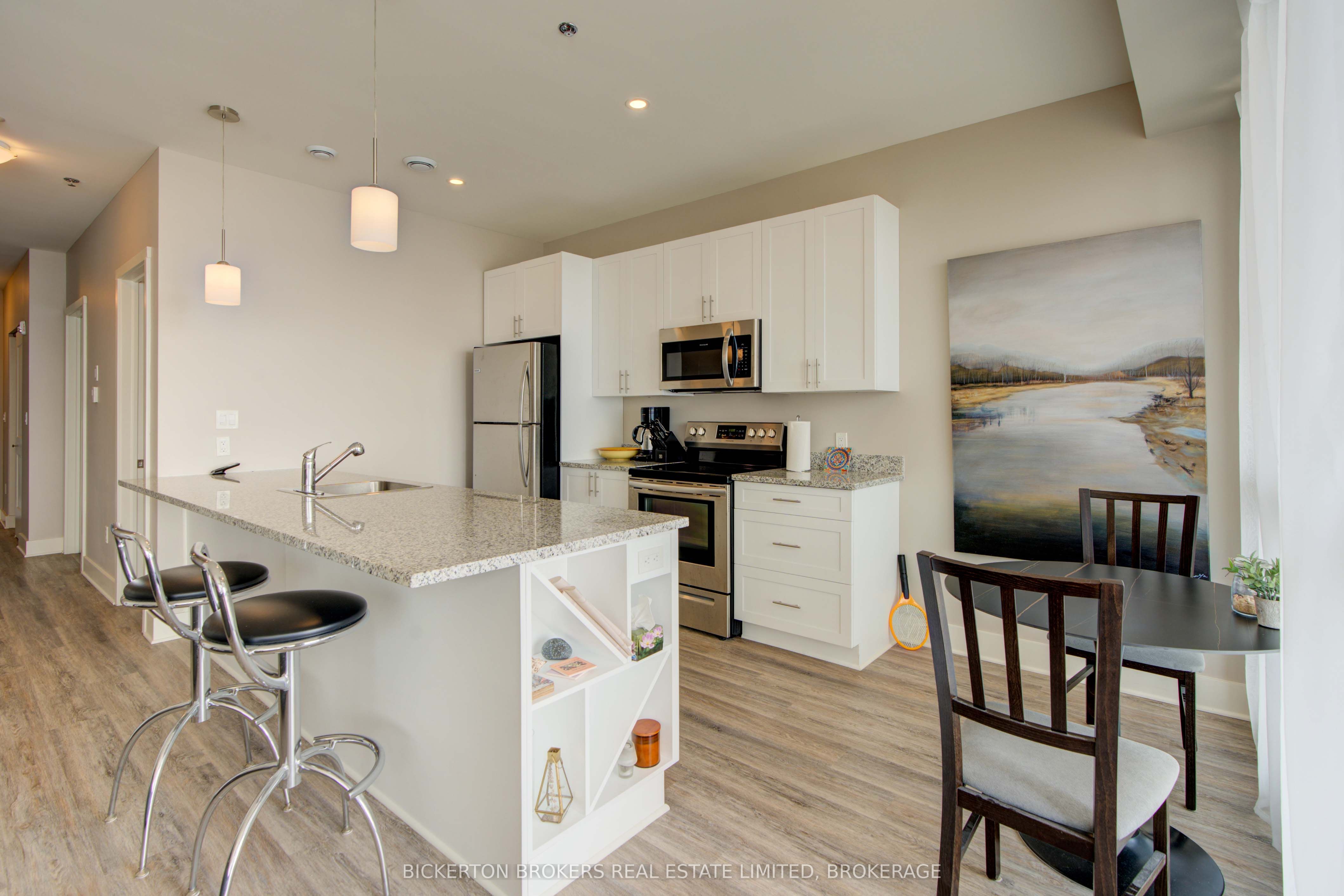 130 Water Street 406, Gananoque, ON K7G 0A8 photo 5