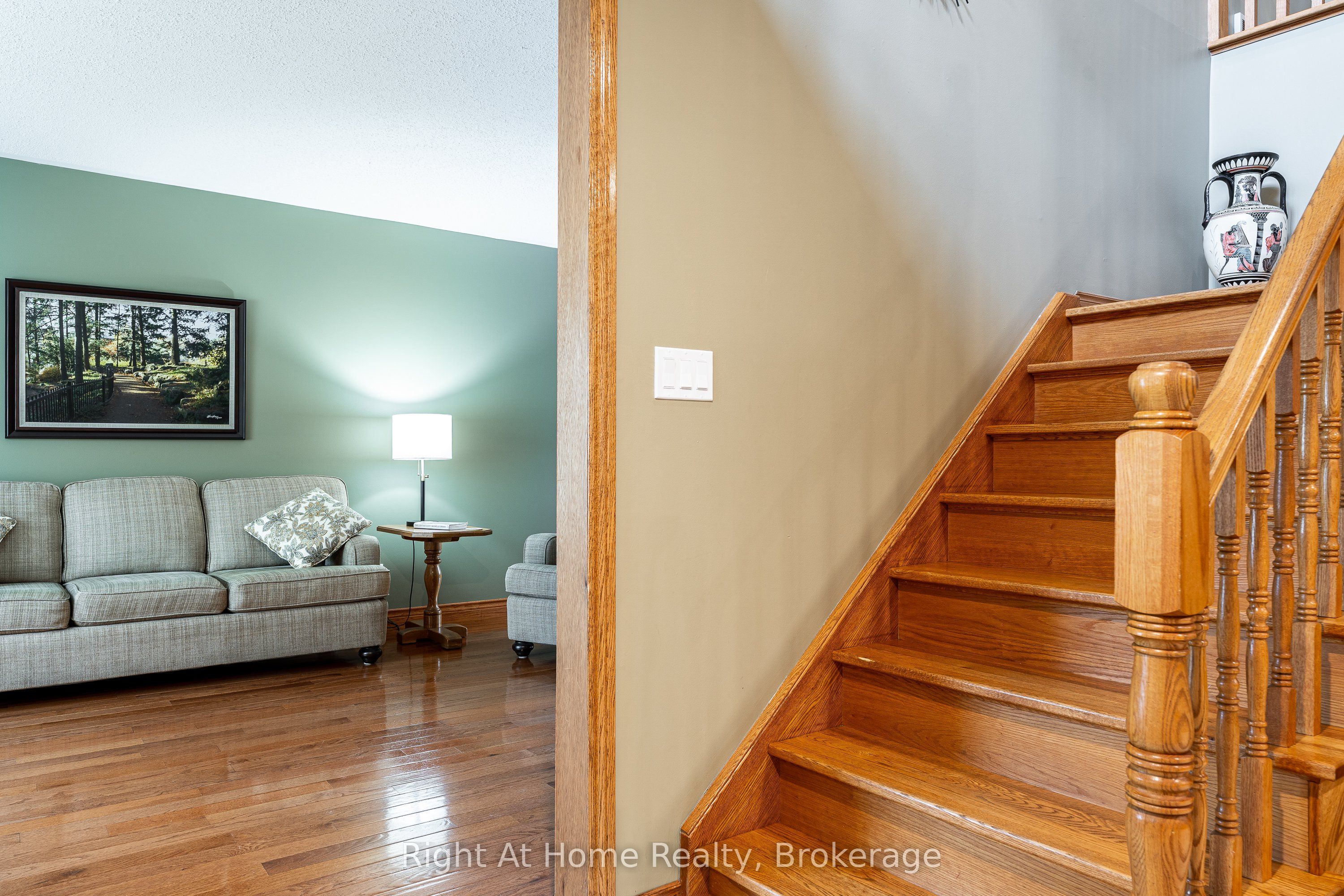 27 Kay Street, Stratford, ON N5A 7R7 photo 5