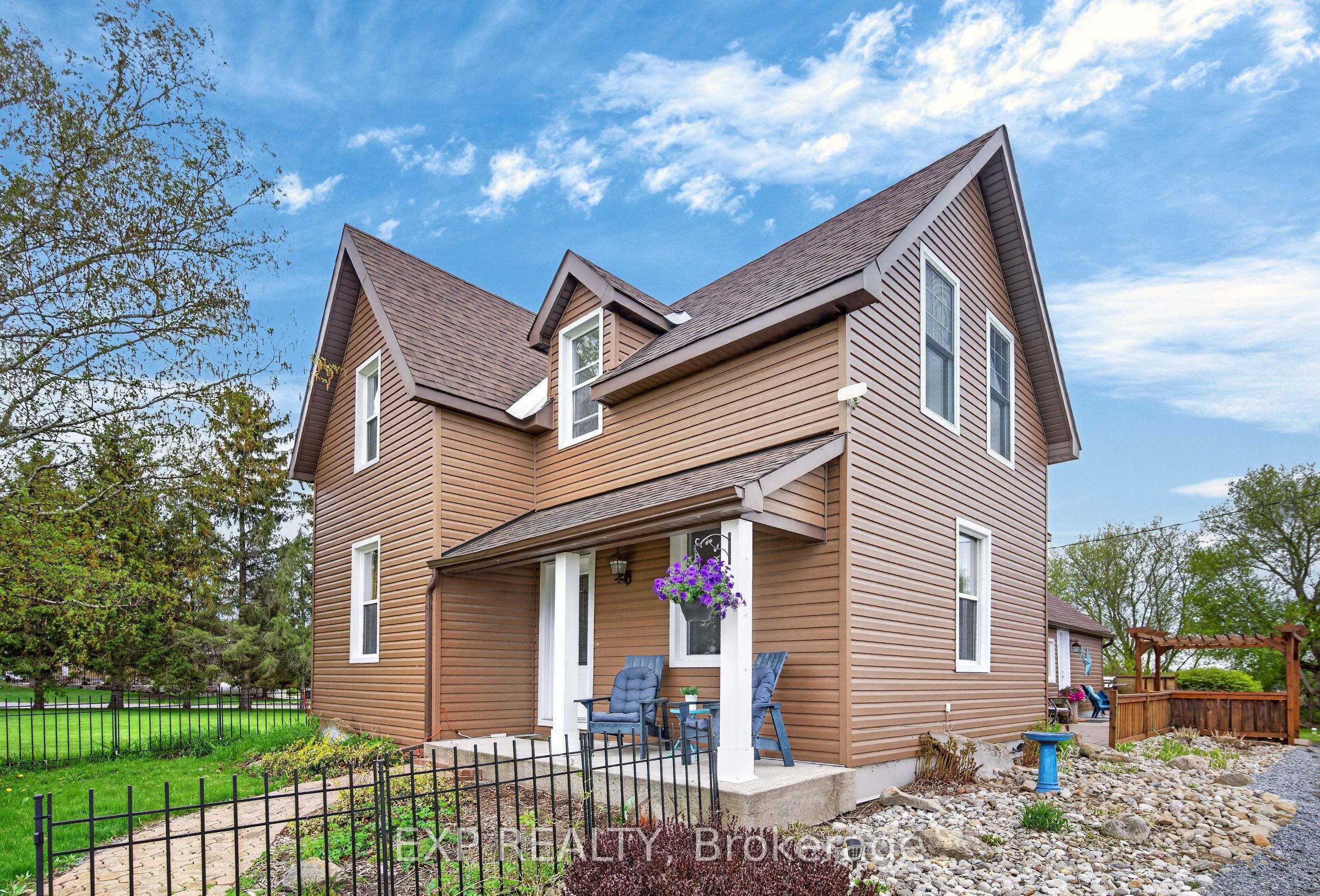6208 Malakoff Road, Stittsville - Munster - Richmond, ON K0A 2Z0 photo 2