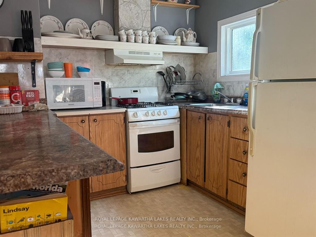 1802 County Road 121 Road N Unit 303, Kawartha Lakes, ON K0M 1N0 photo 5