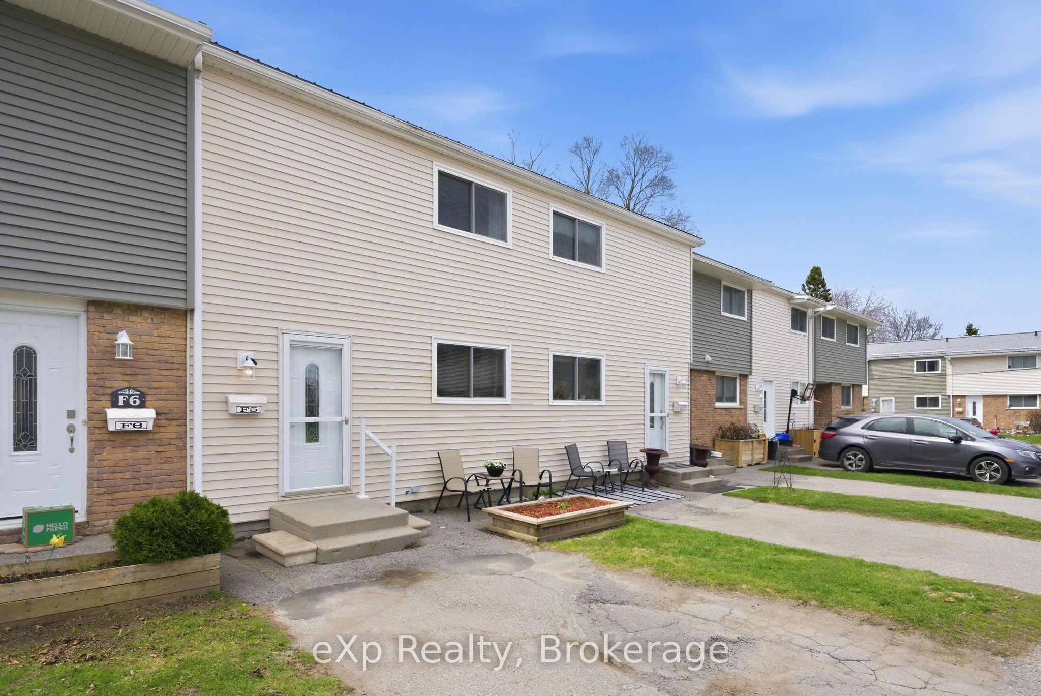 400 Westwood Drive F5, Cobourg, ON K9A 2B6 photo 2