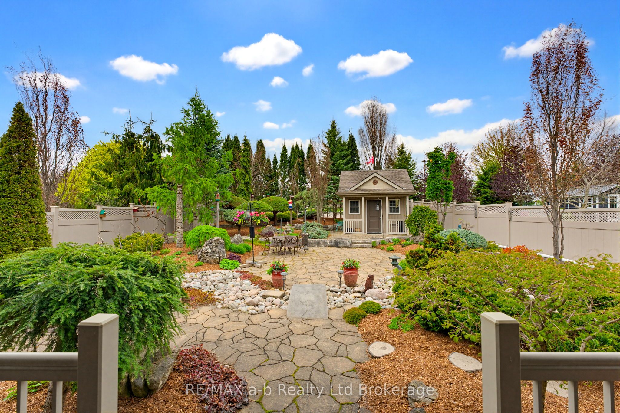 911 Ridgewood Drive, Woodstock, ON N4T 0B8 photo 5