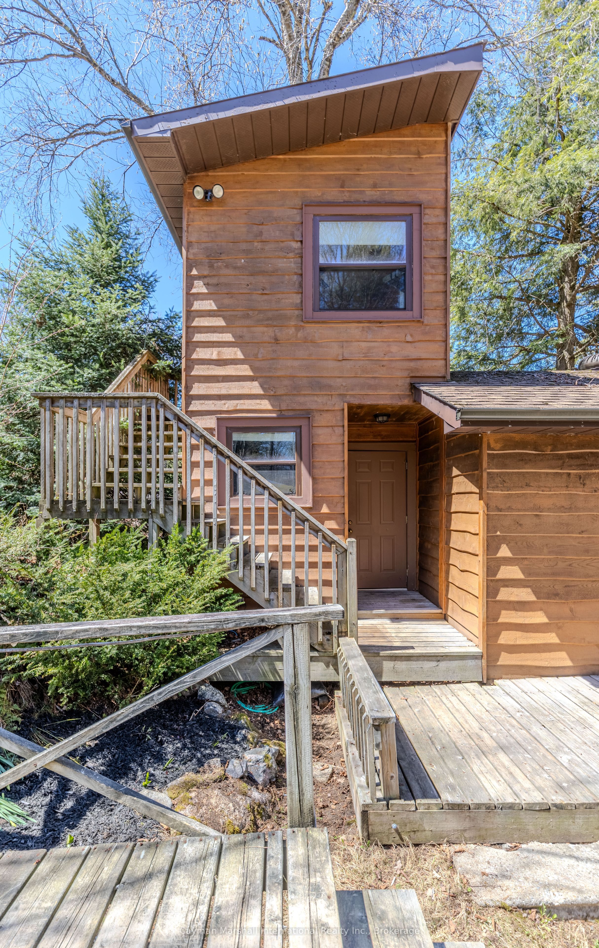 1065 Rainbow Lane, Bracebridge, ON P1L 1X3 photo 4
