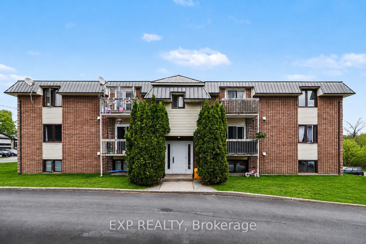875 LAURIER Street 12, Clarence-Rockland, ON K4K 1E6