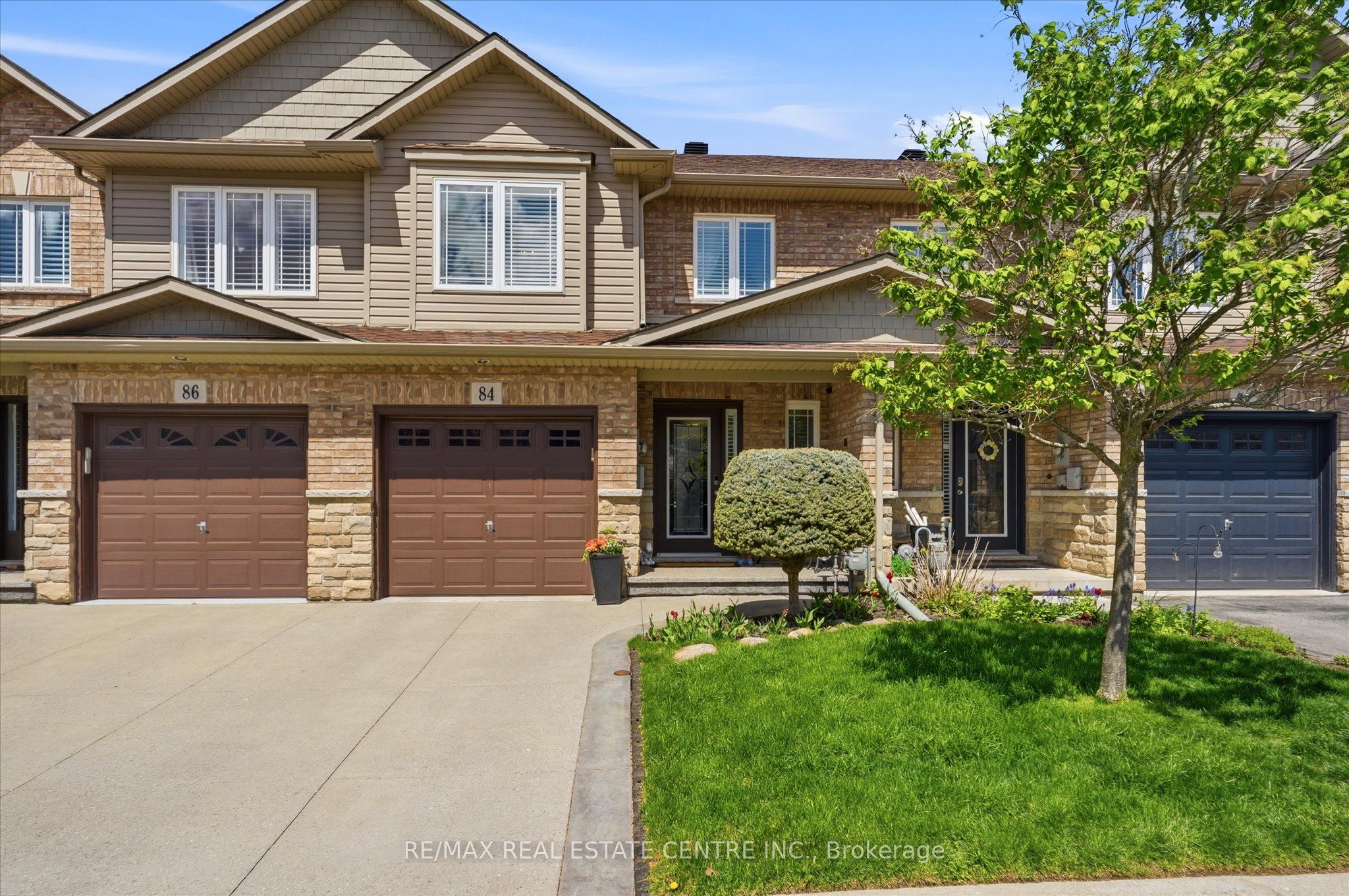 84 Periwinkle Drive, Hamilton, ON L0R 1P0 photo 3