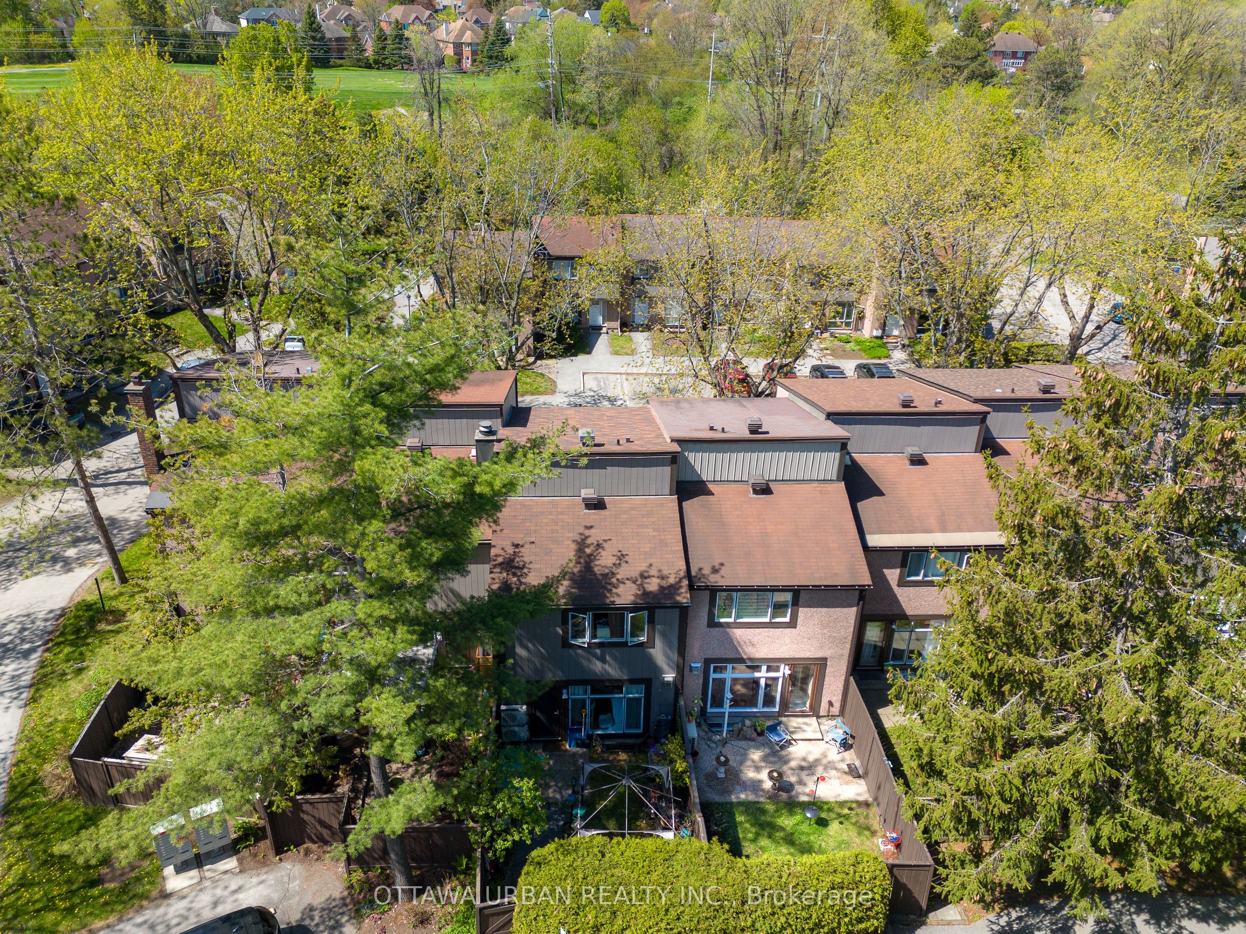 46 Reaney Court, Kanata, ON K2K 1W8 photo 3