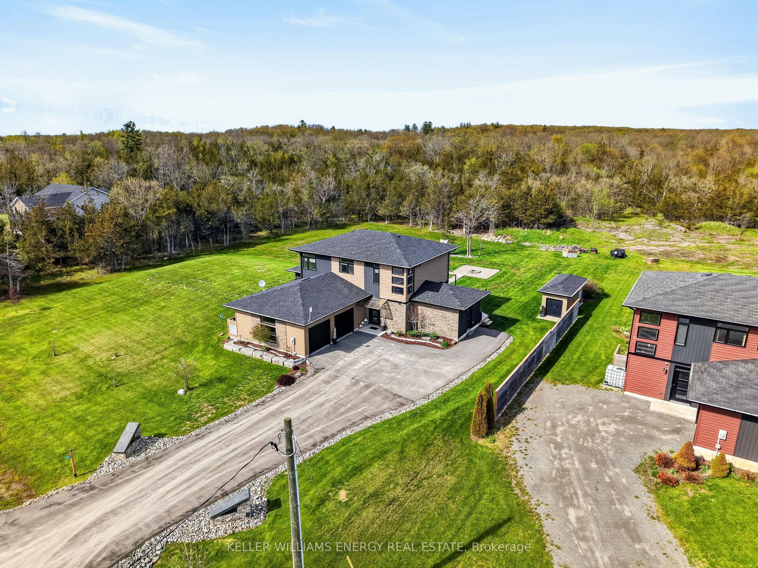108 Foster Road, Prince Edward County, ON K0K 1W0 photo 3