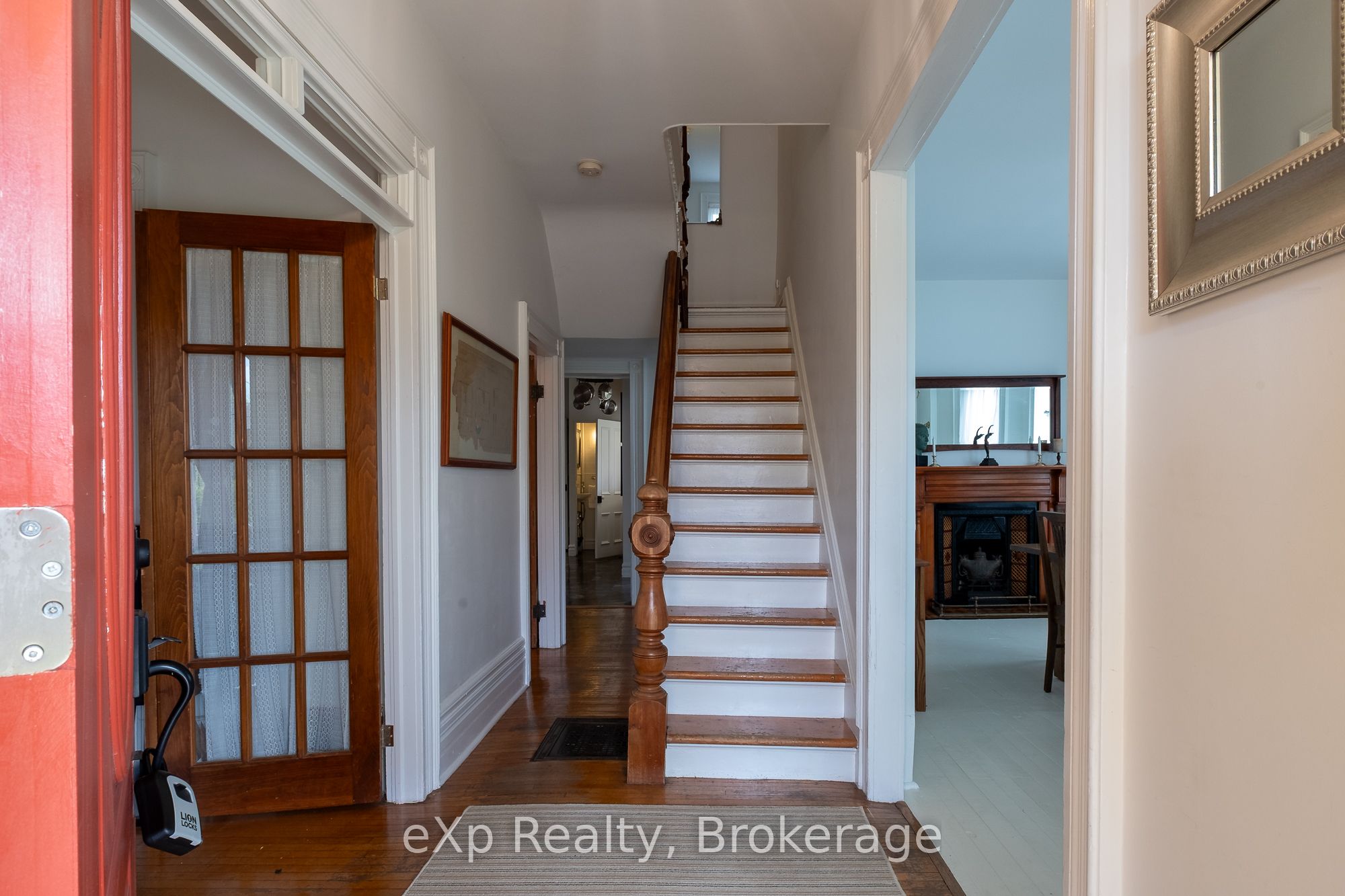 1115 4th Avenue E, Owen Sound, ON N4K 2P5 photo 2