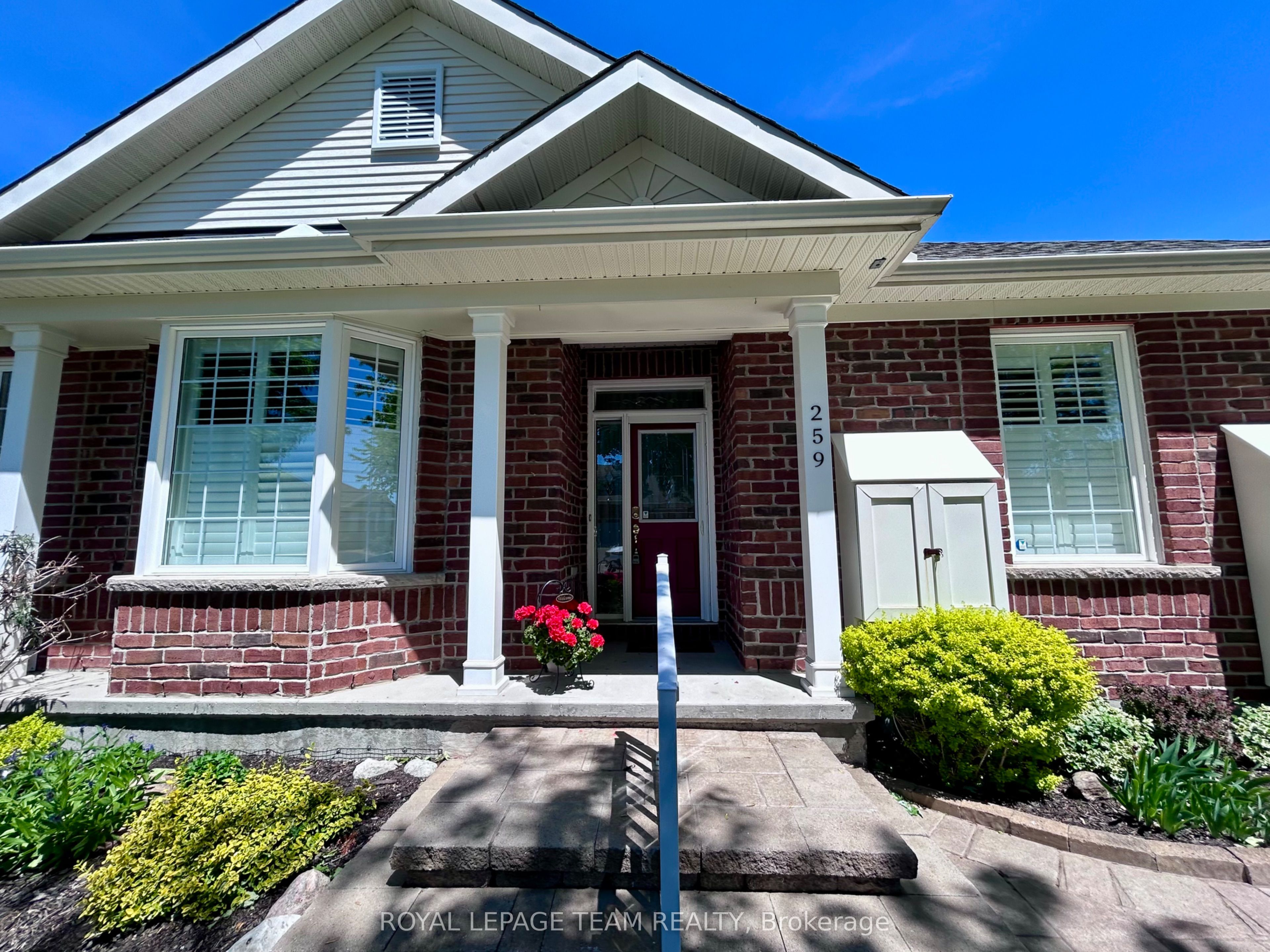 259 Cairnsmore Circle, Barrhaven, ON K2J 0G5 photo 4