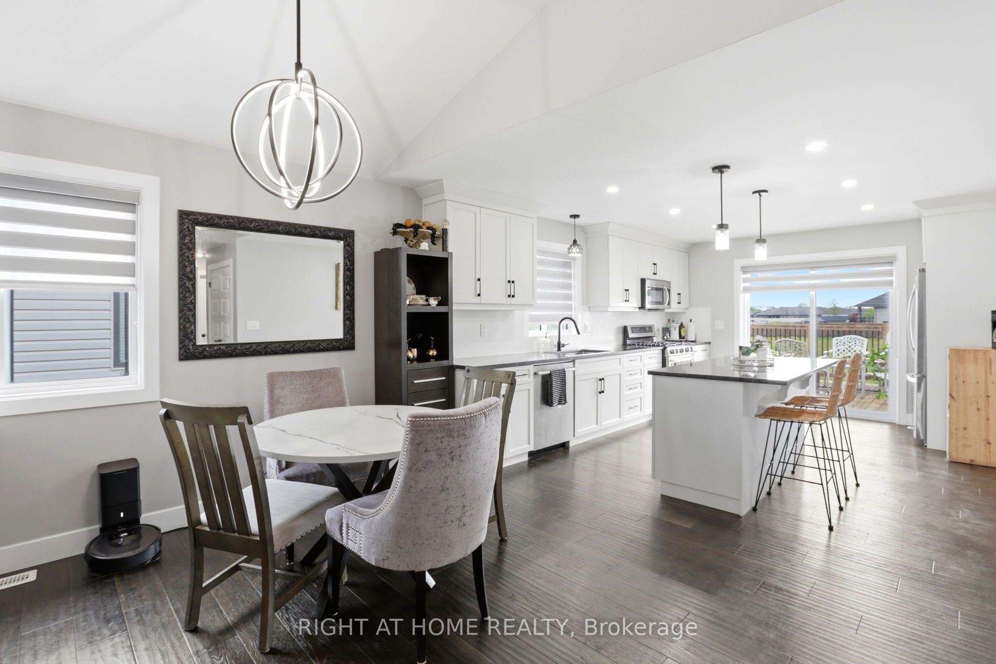 114 Tuscany Trail, Chatham-Kent, ON N7M 0R9 photo 2