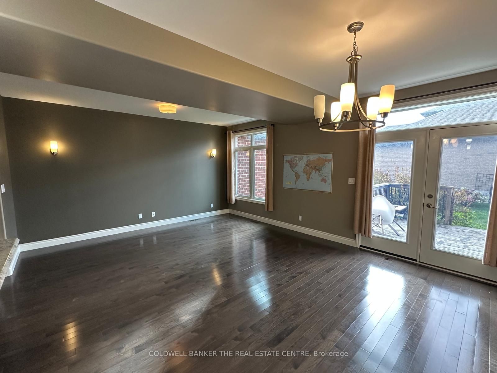 48 Hanover Court, Belleville, ON K8N 0B1 photo 3