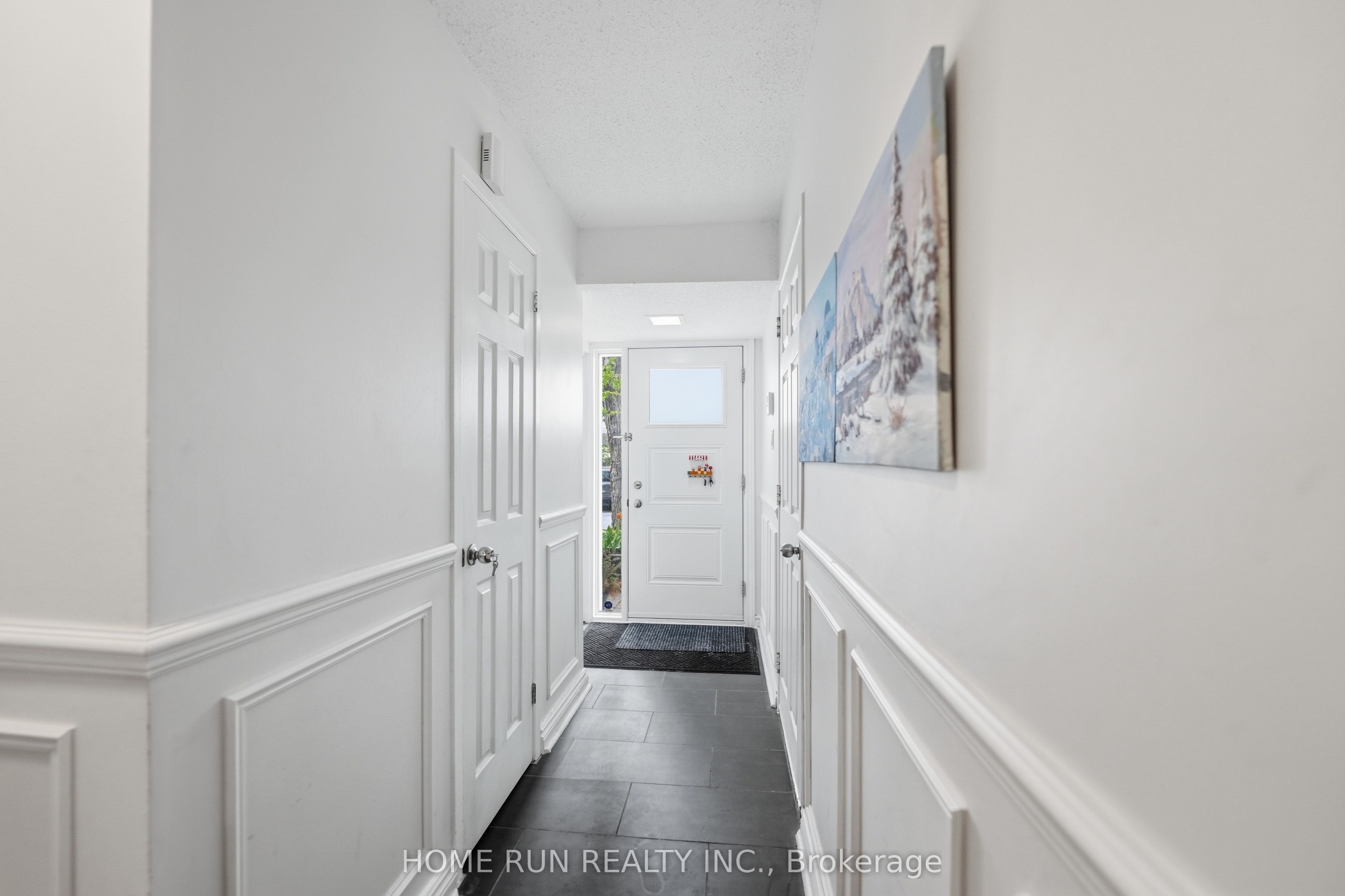 52 Reaney Court, Kanata, ON K2K 1W8 photo 4