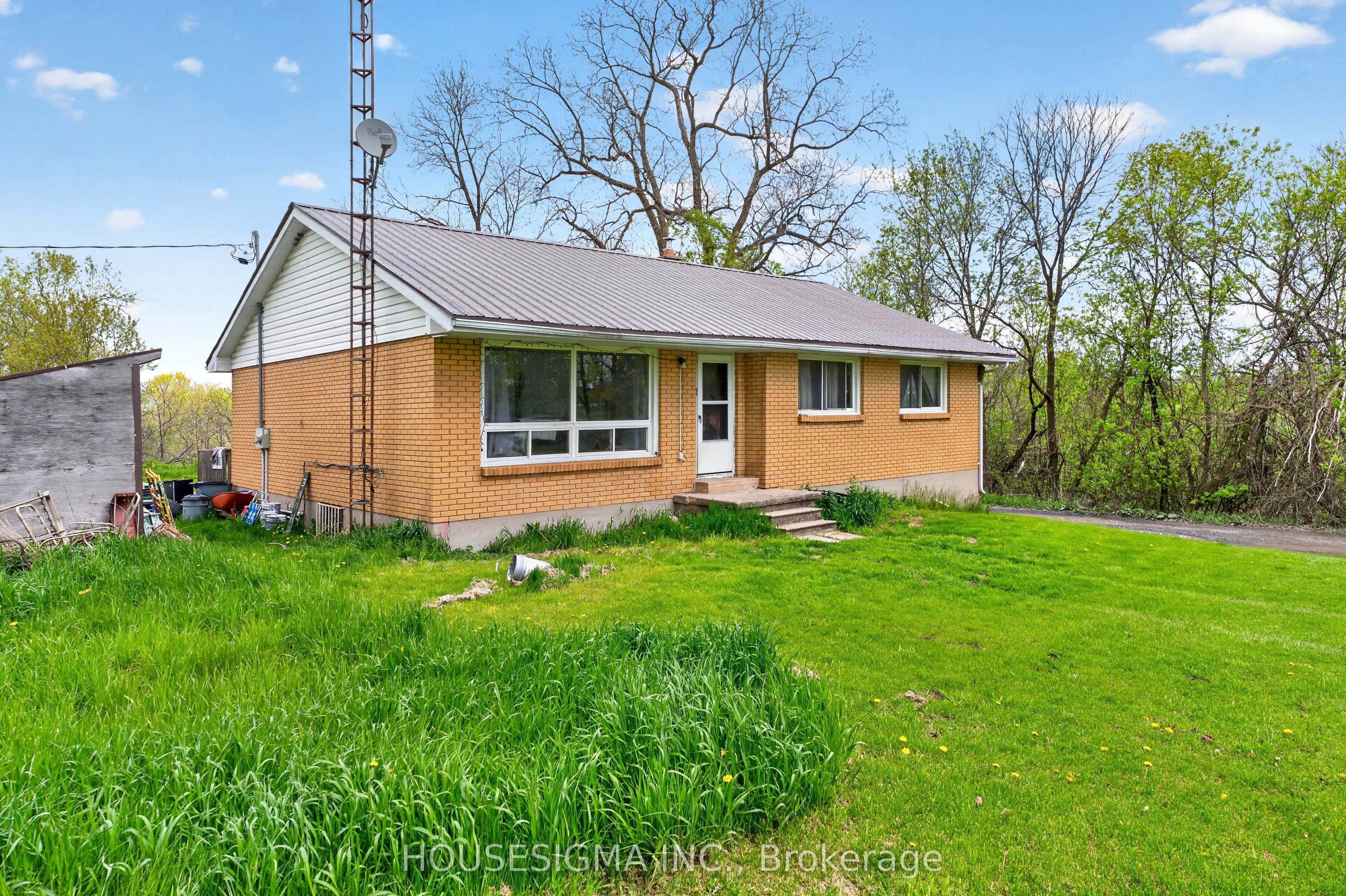 2418-2420 Rutledge Road, Frontenac, ON K0H 2T0 photo 2