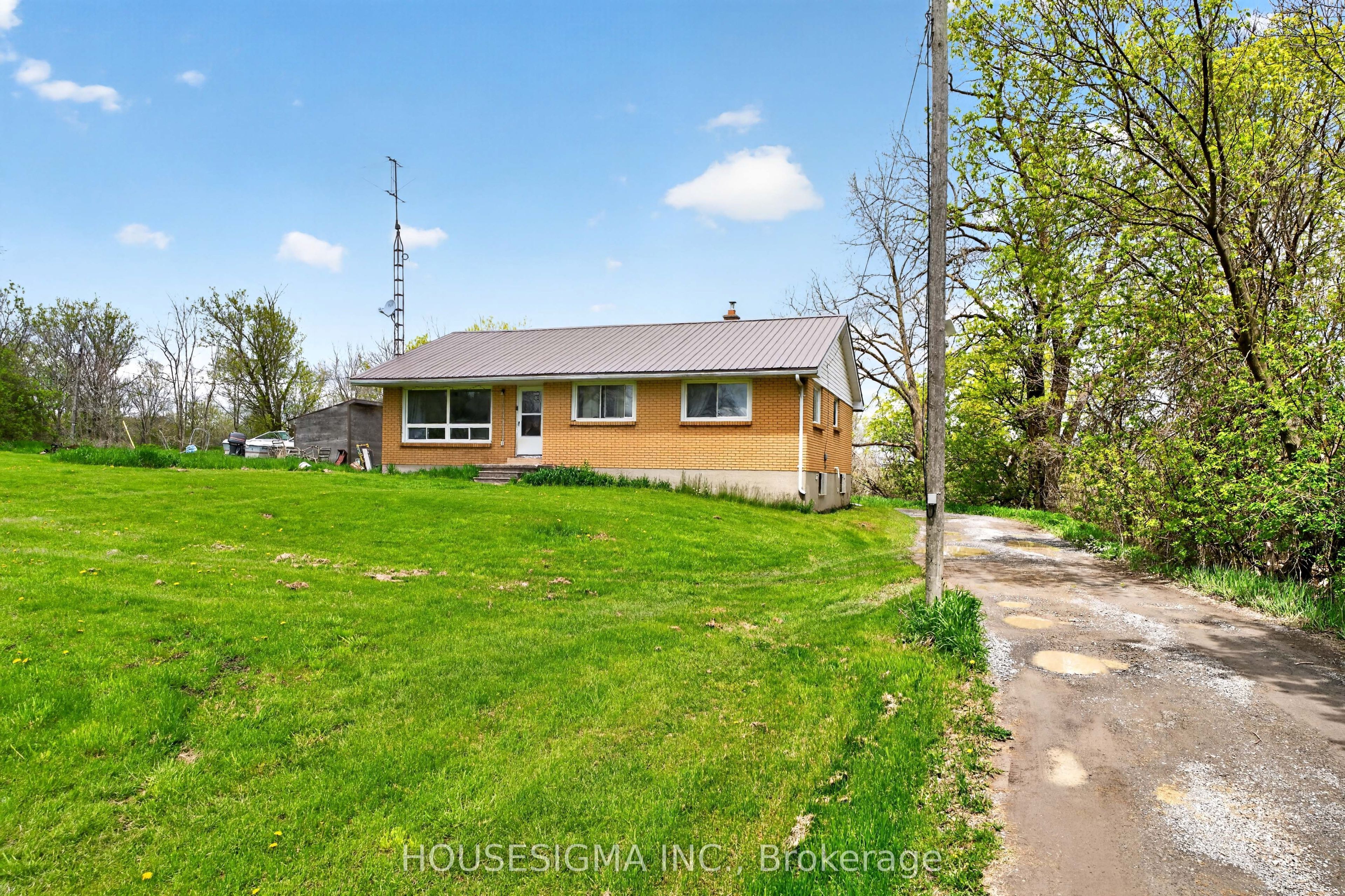 2418-2420 Rutledge Road, Frontenac, ON K0H 2T0 photo 3