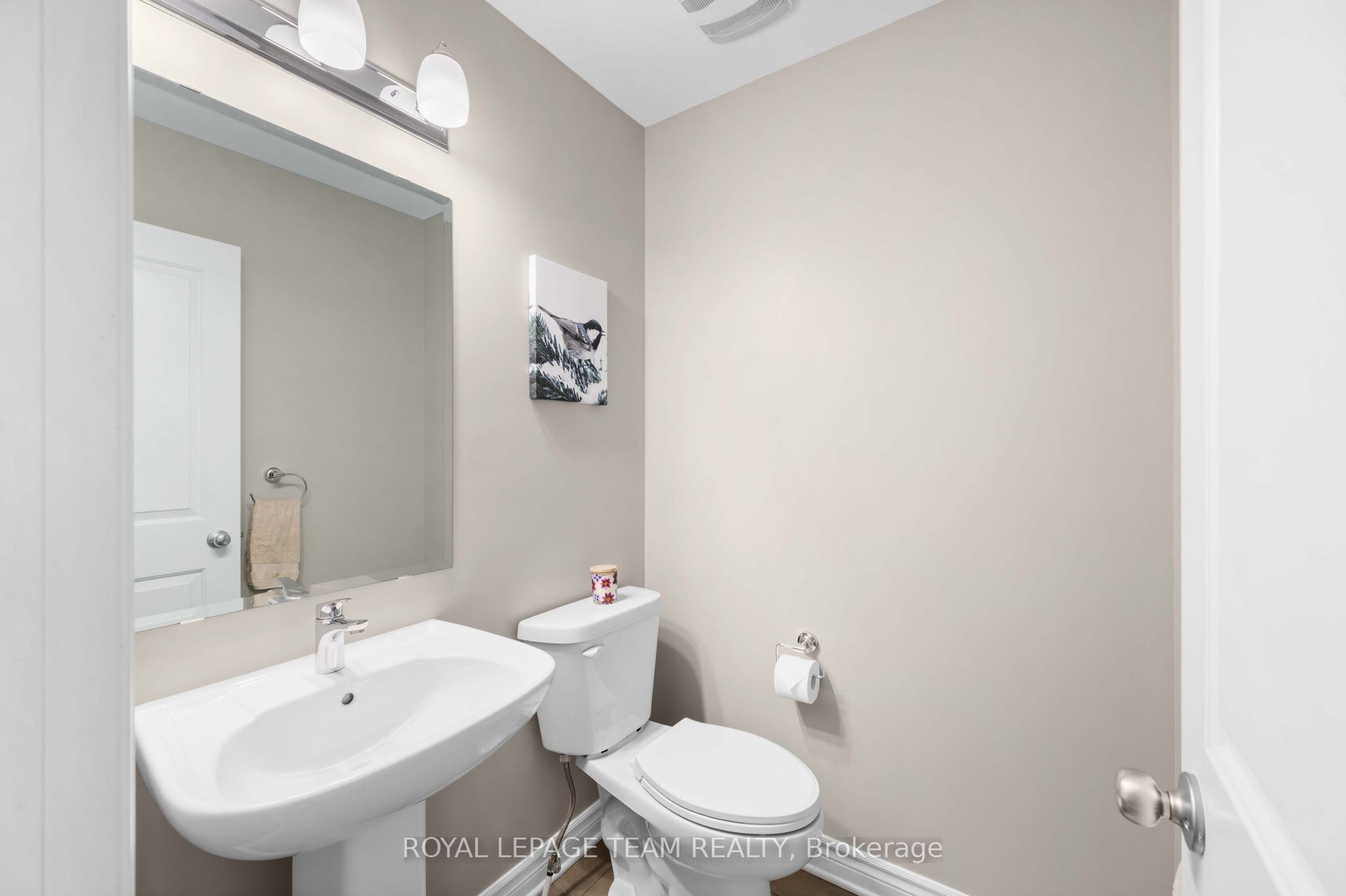 233 Mountain Sorrel Way, Orleans - Cumberland and Area, ON K4A 1H3 photo 5
