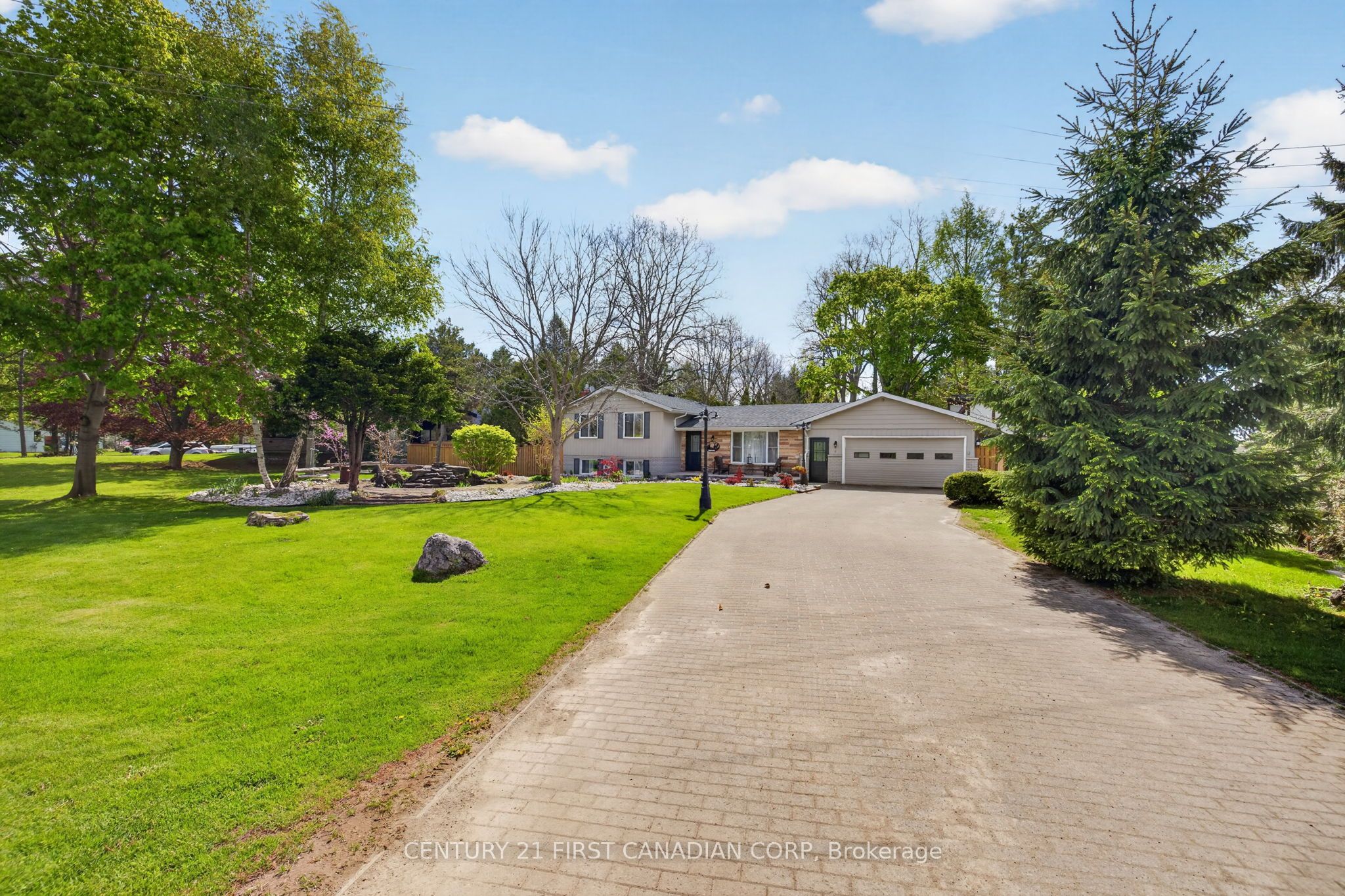 10383 Ilderton Road, Middlesex Centre, ON N0M 2A0