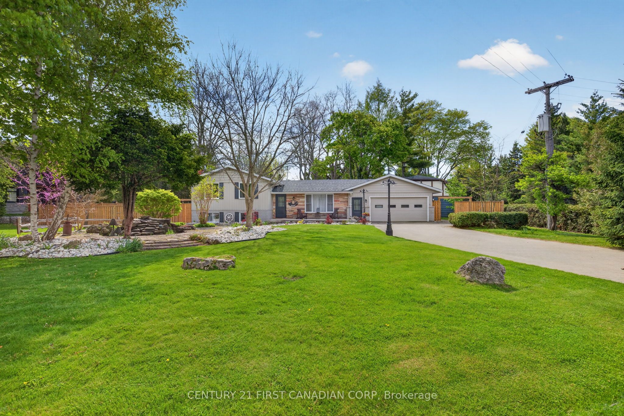 10383 Ilderton Road, Middlesex Centre, ON N0M 2A0 photo 3