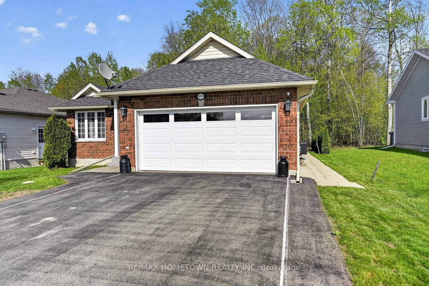 1079 Shearer Drive, Brockville, ON K6V 7K1 photo 3