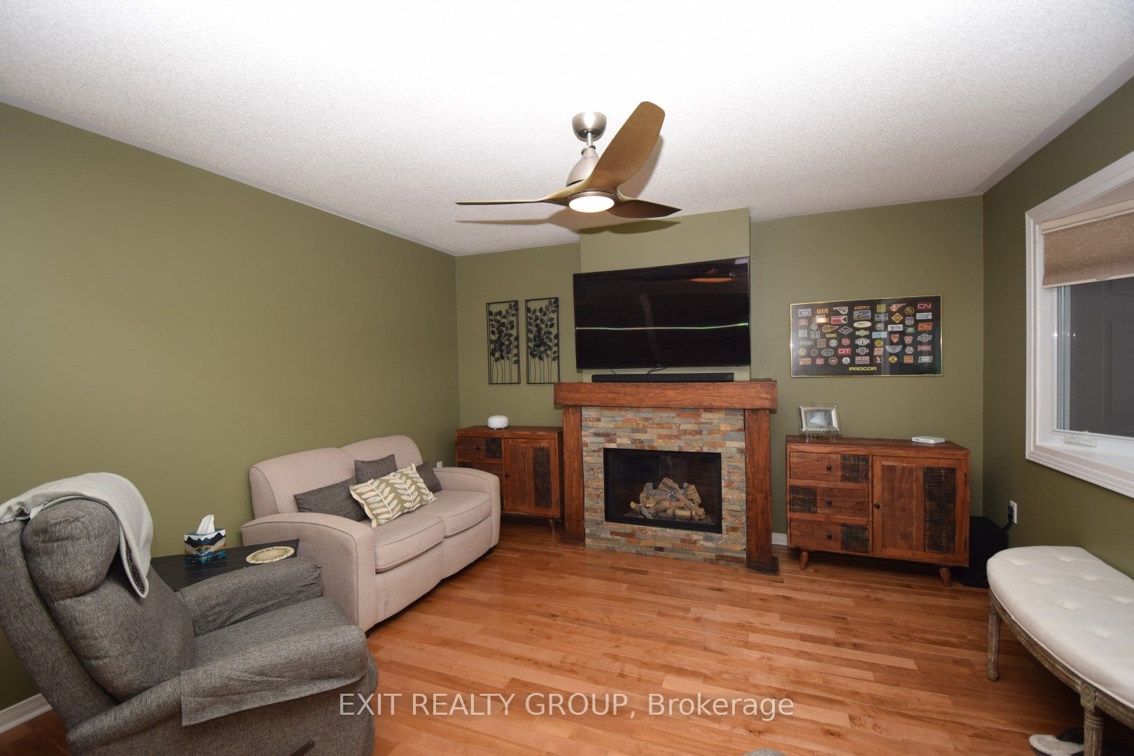 1 Quaker Court, Prince Edward County, ON K0K 3L0 photo 5