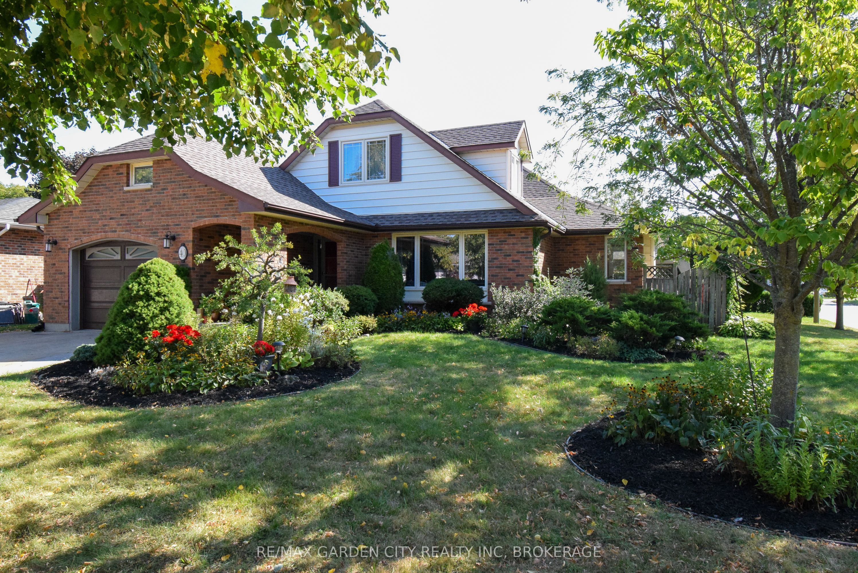 40 Belair Drive, St. Catharines, ON L2N 6X9
