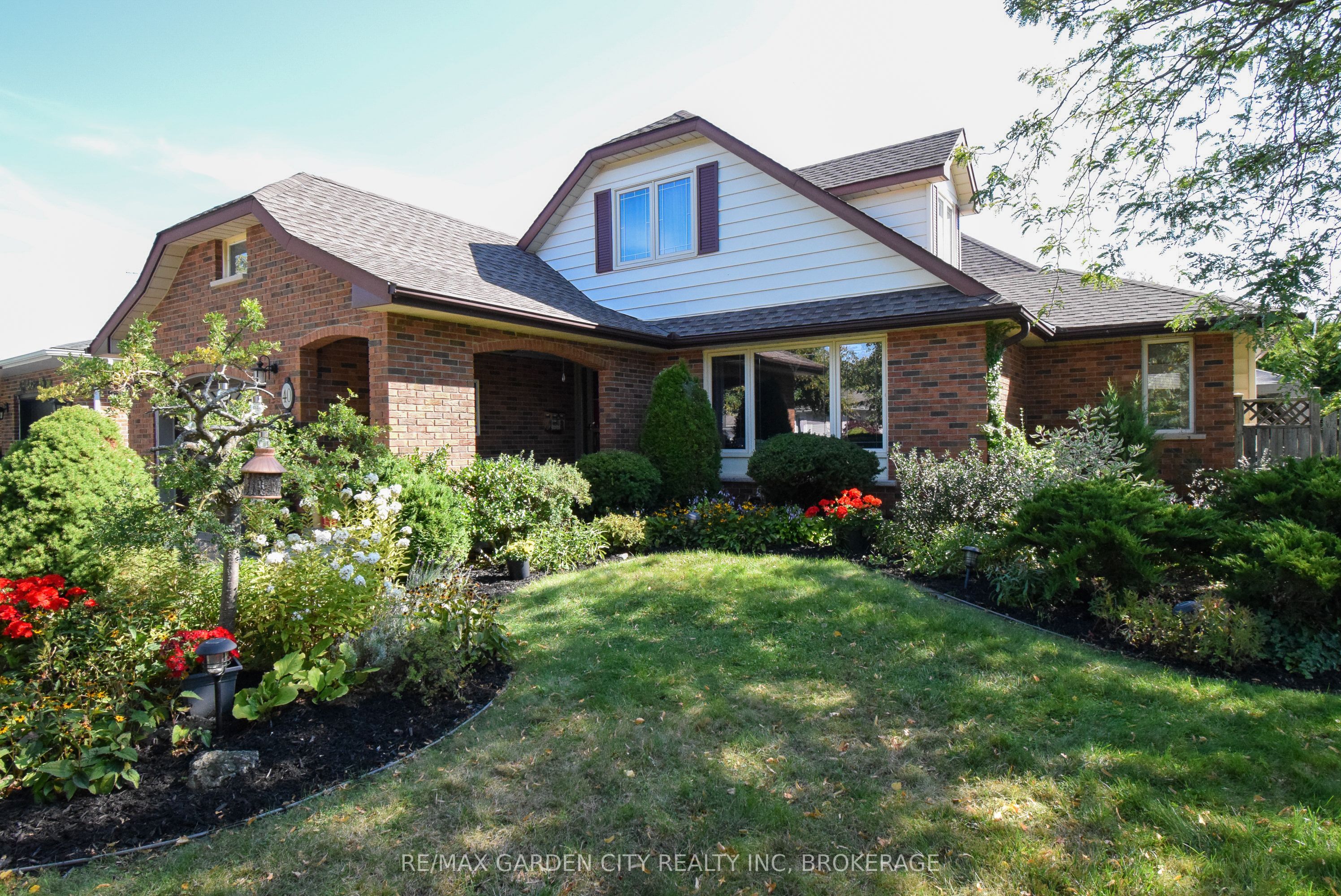 40 Belair Drive, St. Catharines, ON L2N 6X9 photo 2