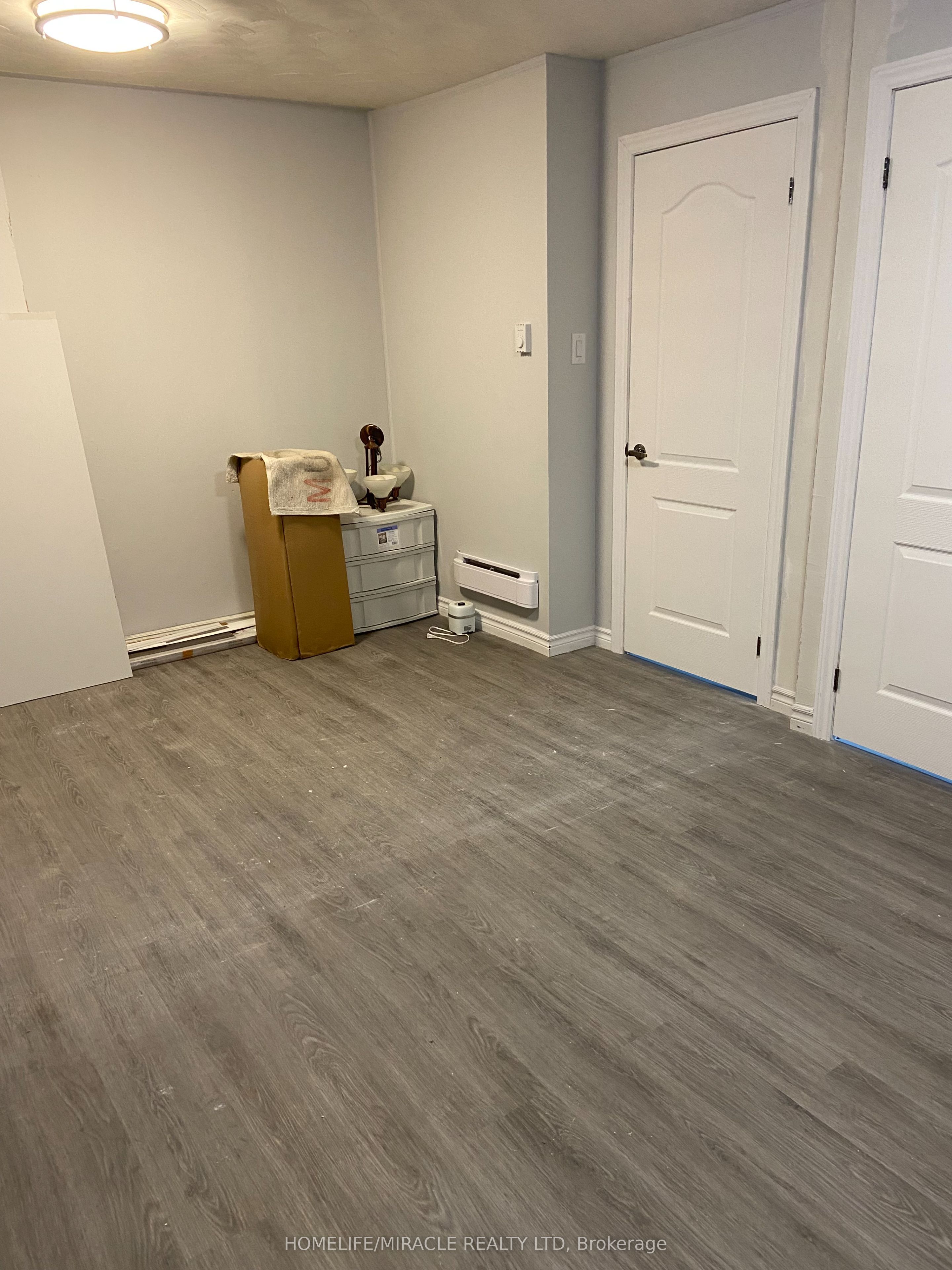 306 Darling Street Lower, Brantford, ON N3S 3X8