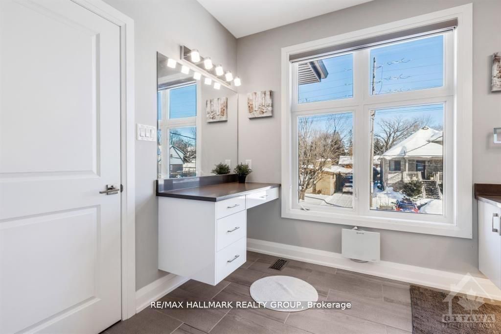 250 Richardson Avenue, Woodroffe, ON K2B 5G6 photo 4