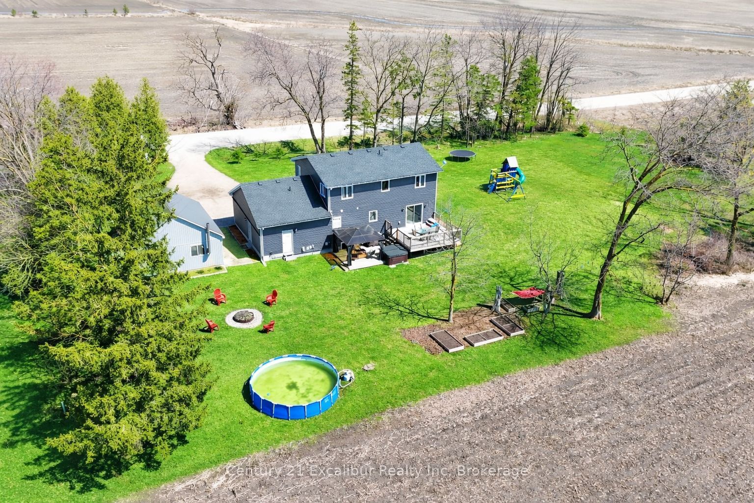 7104 Sixth line Road W, Centre Wellington, ON N0B 1J0 photo 4