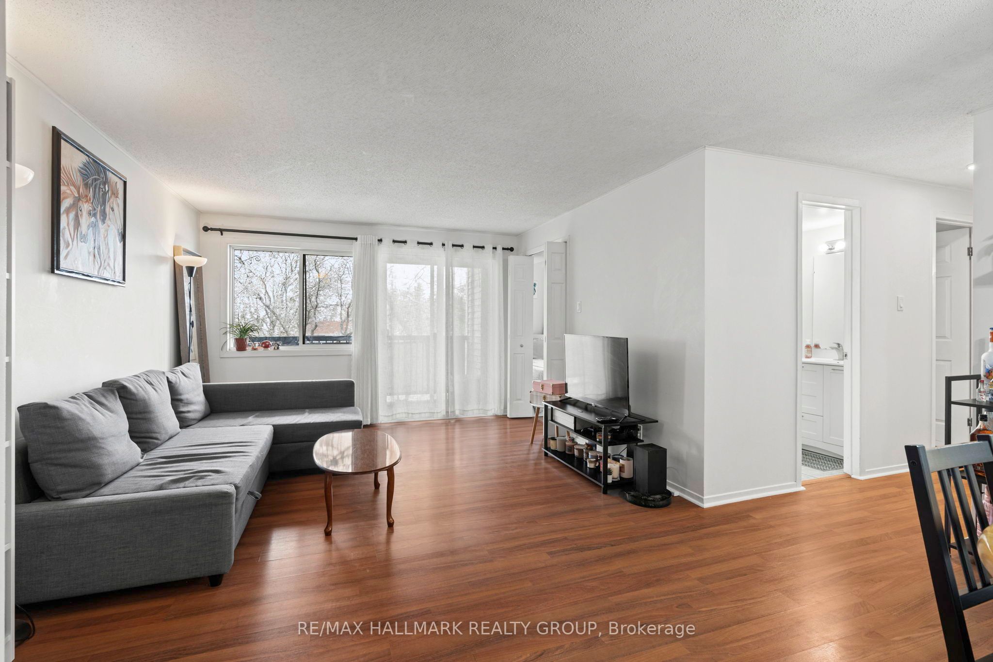 6532 Bilberry Drive 315, Orleans - Convent Glen and Area, ON K1C 4N9 photo 3