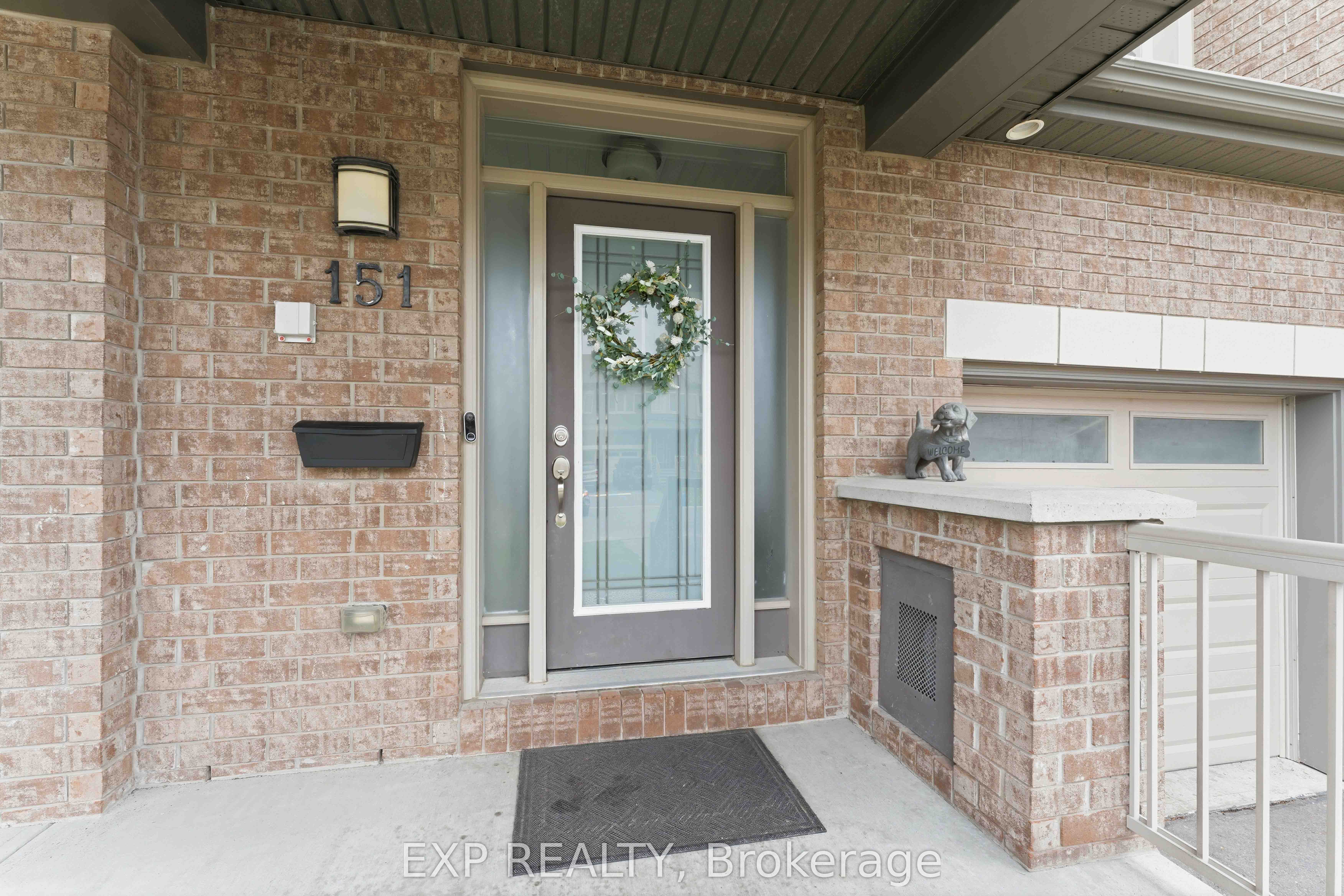 151 Hawkshaw Crescent, Barrhaven, ON K2J 5P8 photo 2