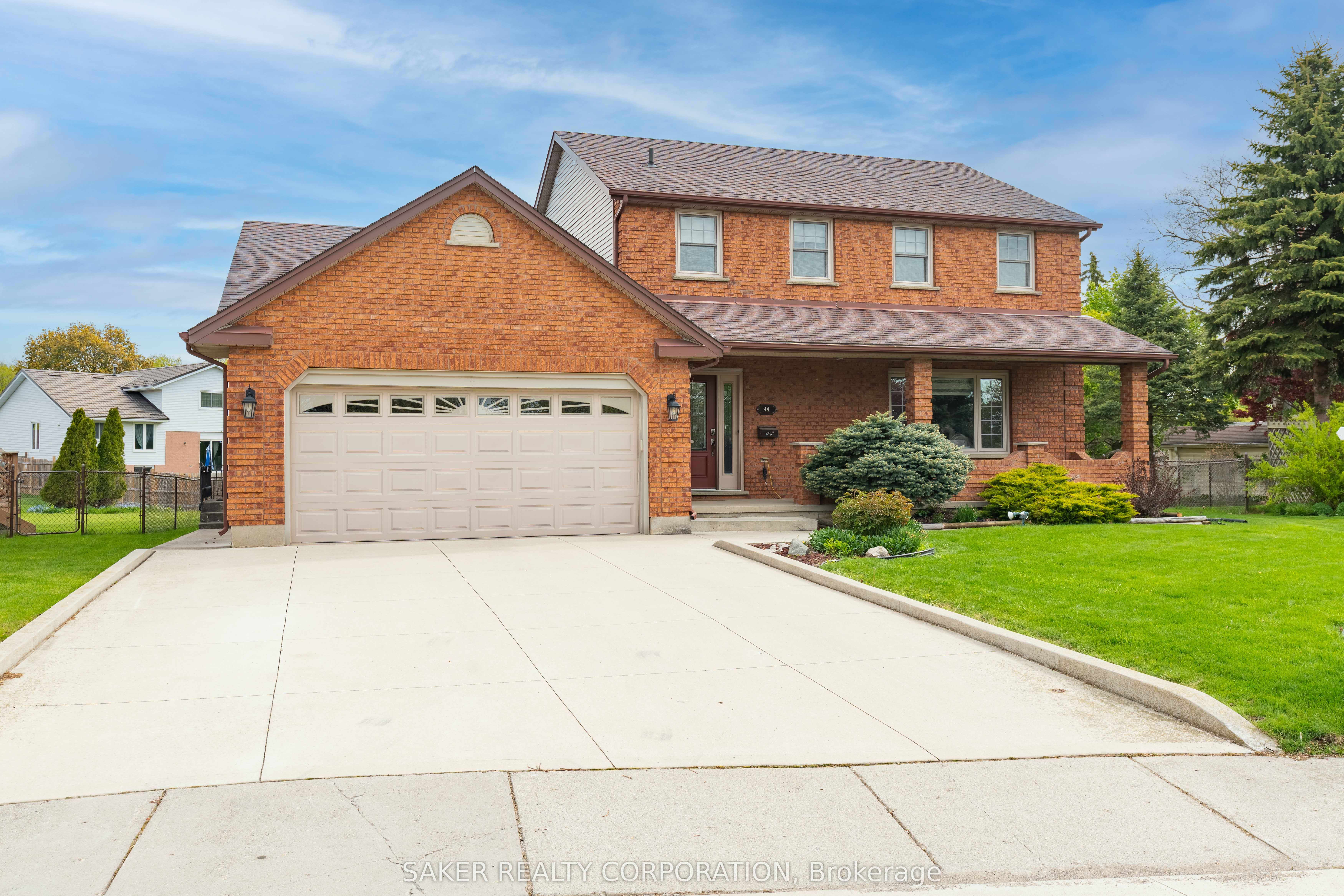 44 Golfview Crescent, London South, ON N6C 5N1
