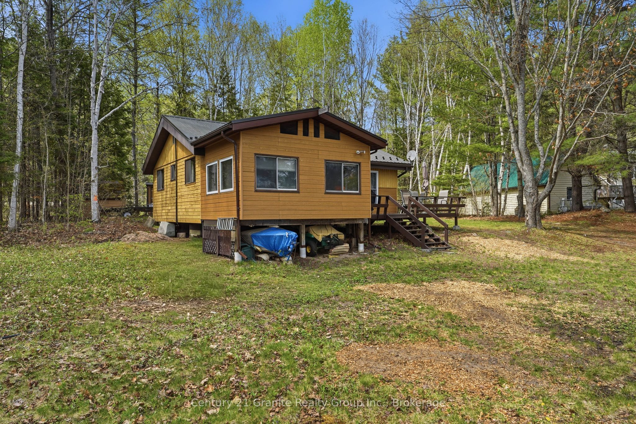 10 Harriets Point Road, Hastings Highlands, ON K0L 2R0 photo 3